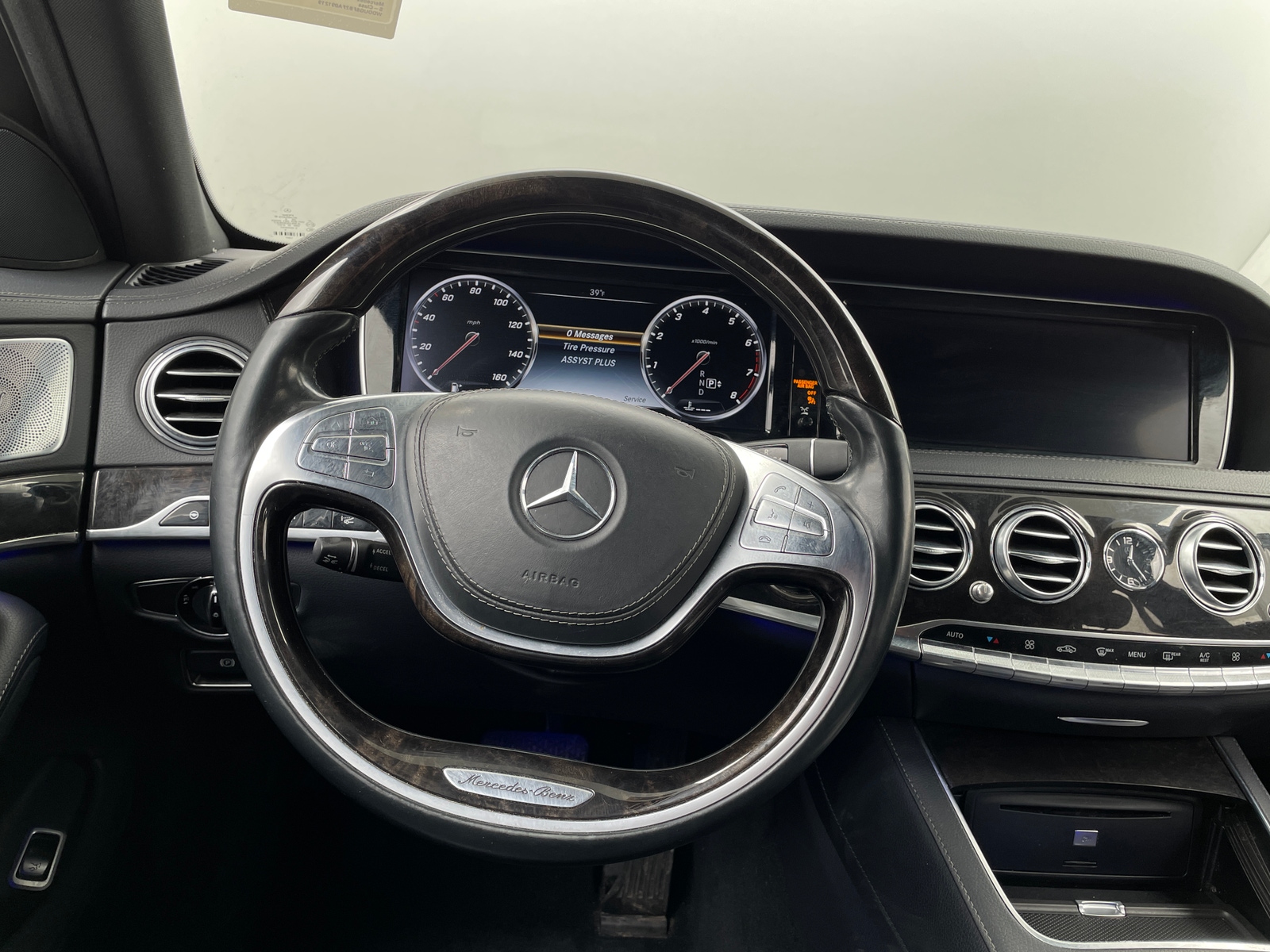Thumbnail: 2015 Mercedes-Benz S-Class - 4
