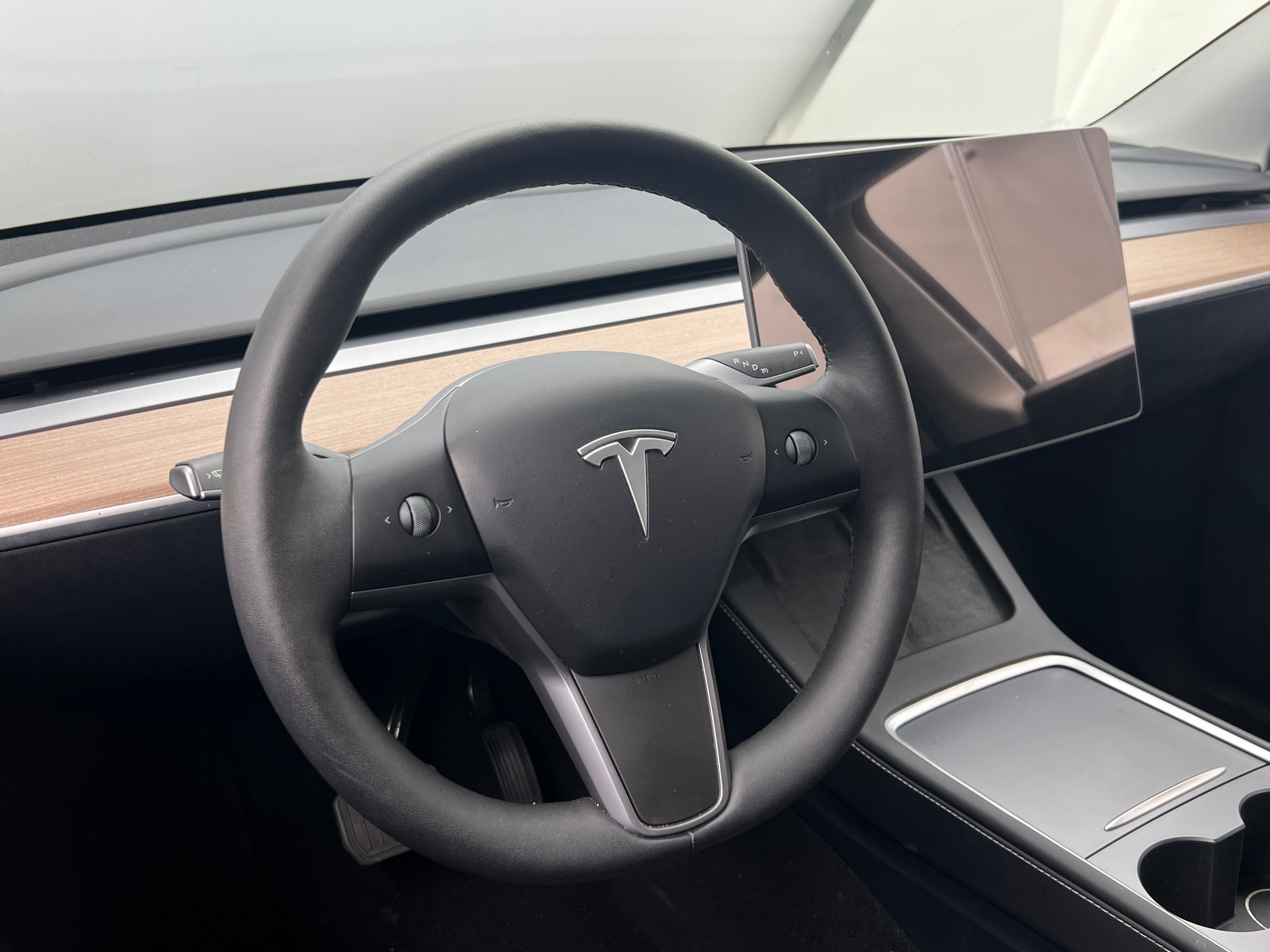 Thumbnail: 2025 Tesla Model Y - 4