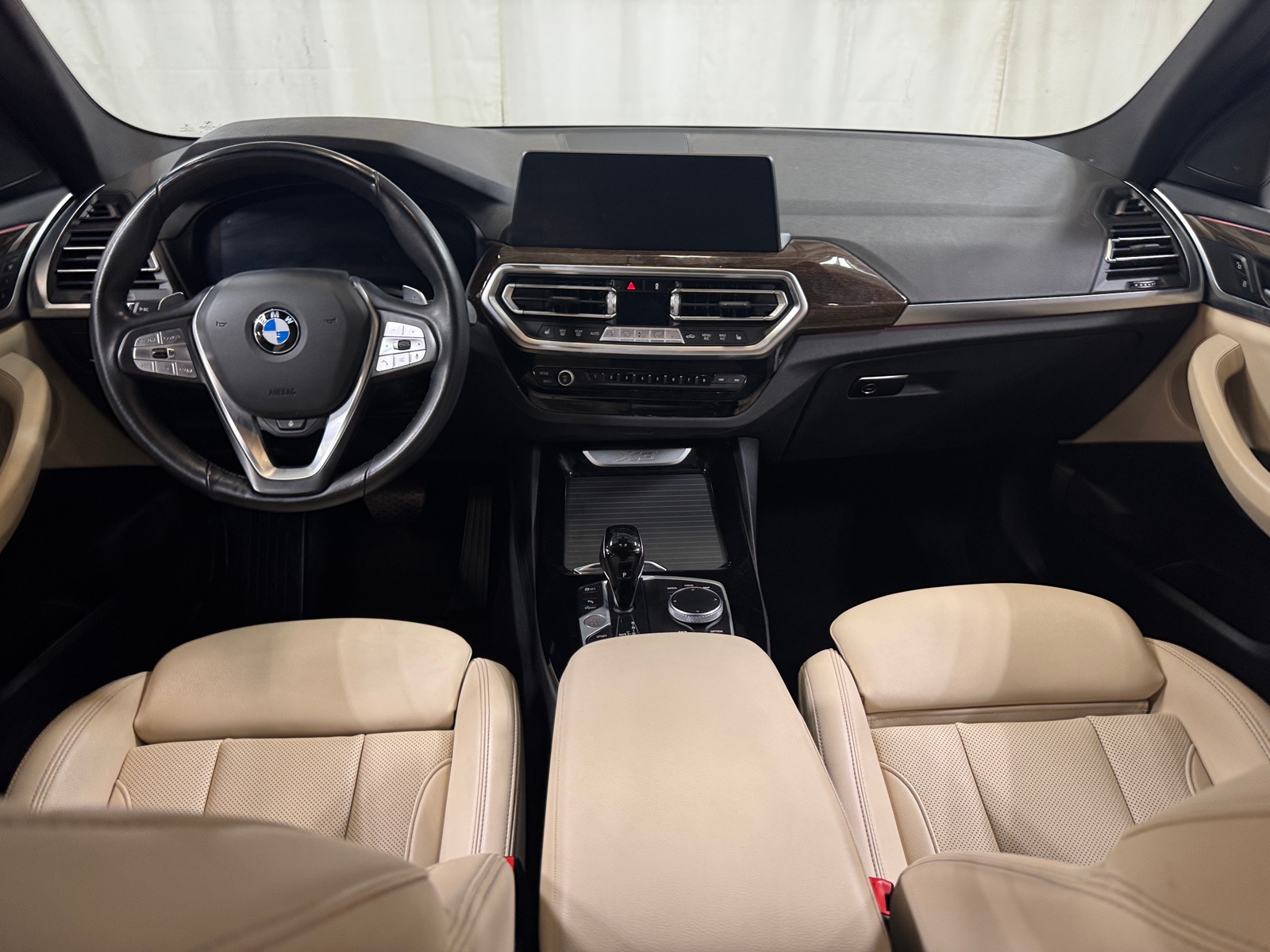 Thumbnail: 2023 BMW X3 - 3