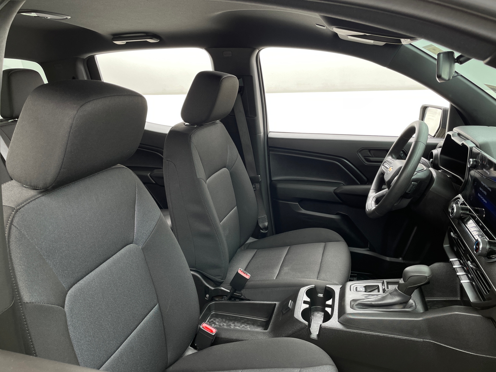 Thumbnail: 2024 Chevrolet Colorado - 2