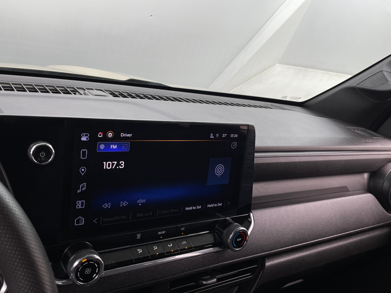 Thumbnail: 2024 Chevrolet Colorado - 4