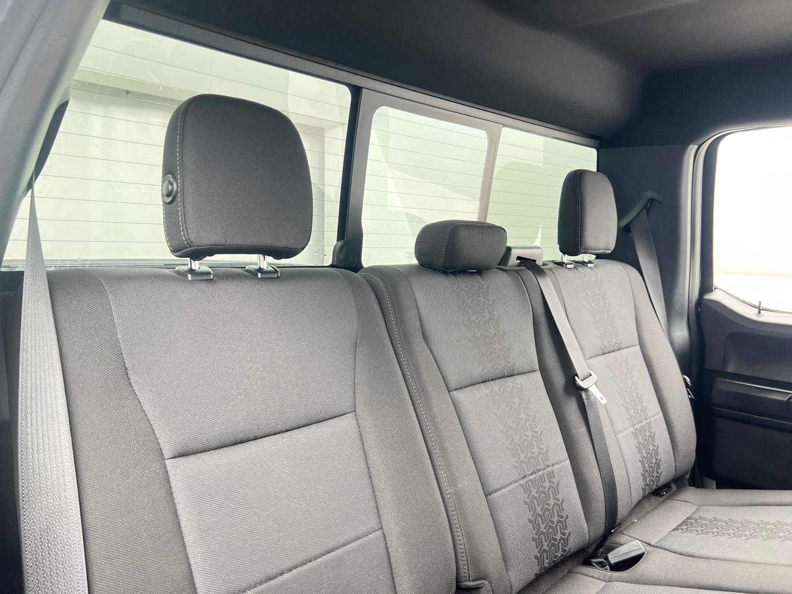 Thumbnail: 2019 Ford Econoline - 6