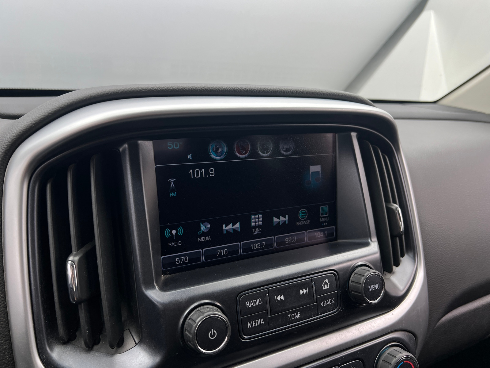 Thumbnail: 2017 Chevrolet Colorado - 4