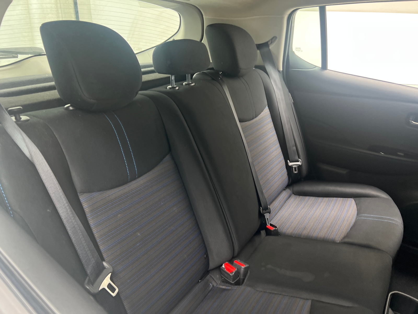 Thumbnail: 2023 Nissan Leaf - 6