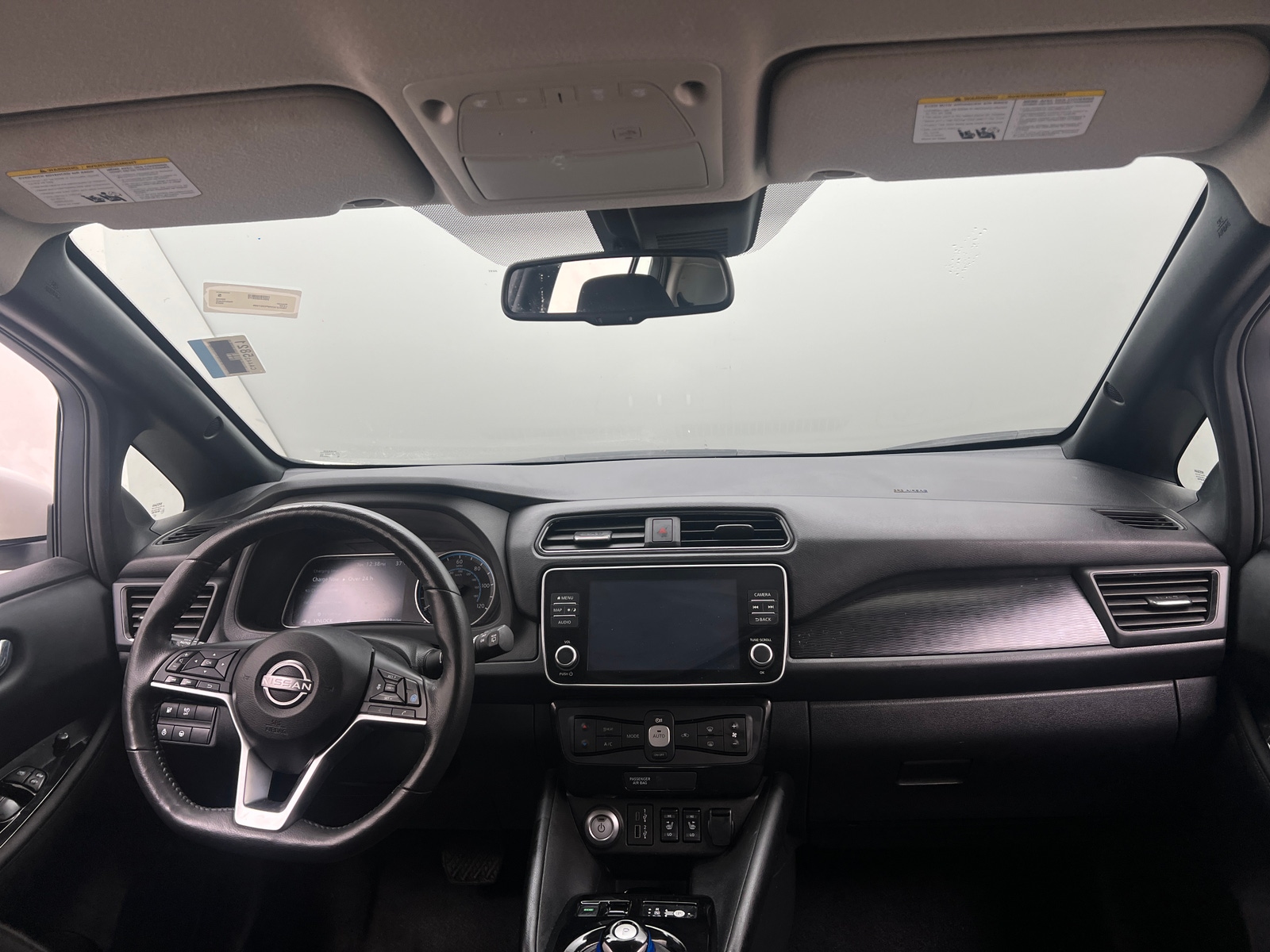 Thumbnail: 2023 Nissan Leaf - 3