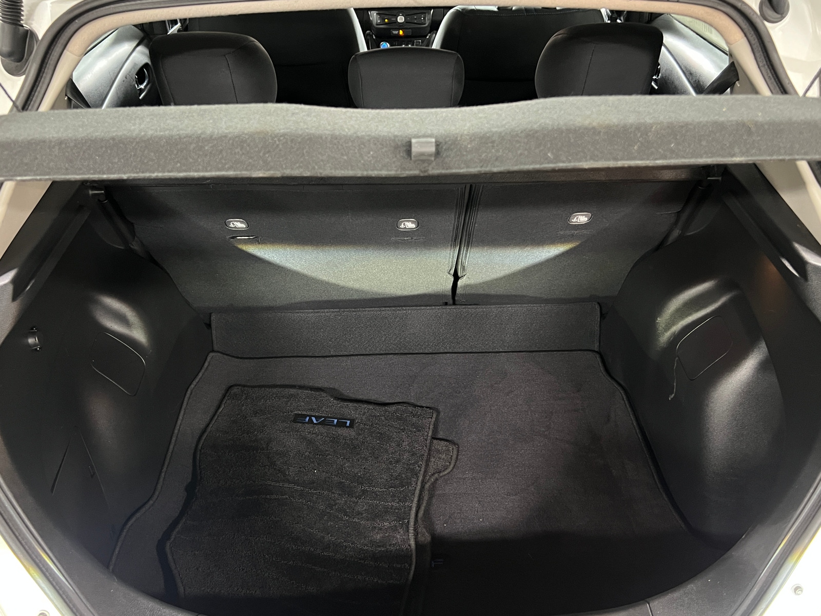 Thumbnail: 2023 Nissan Leaf - 7