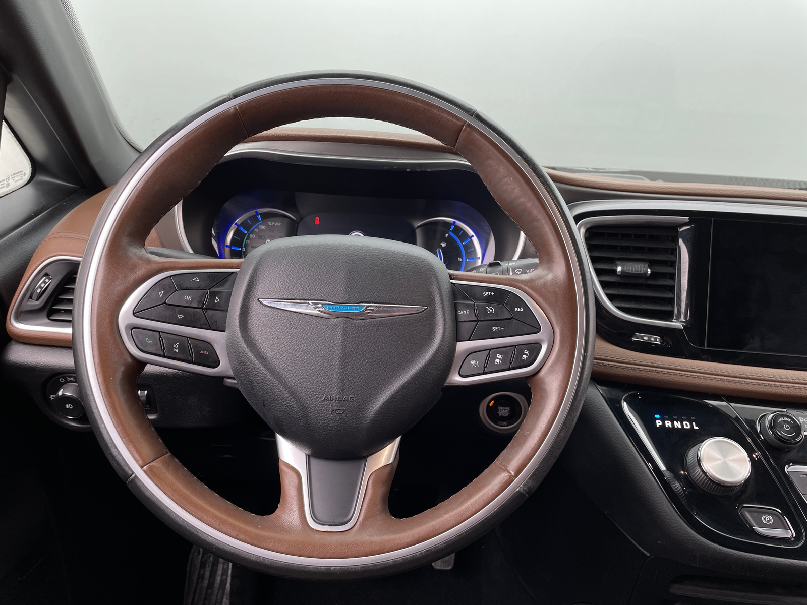 Thumbnail: 2020 Chrysler Pacifica - 4