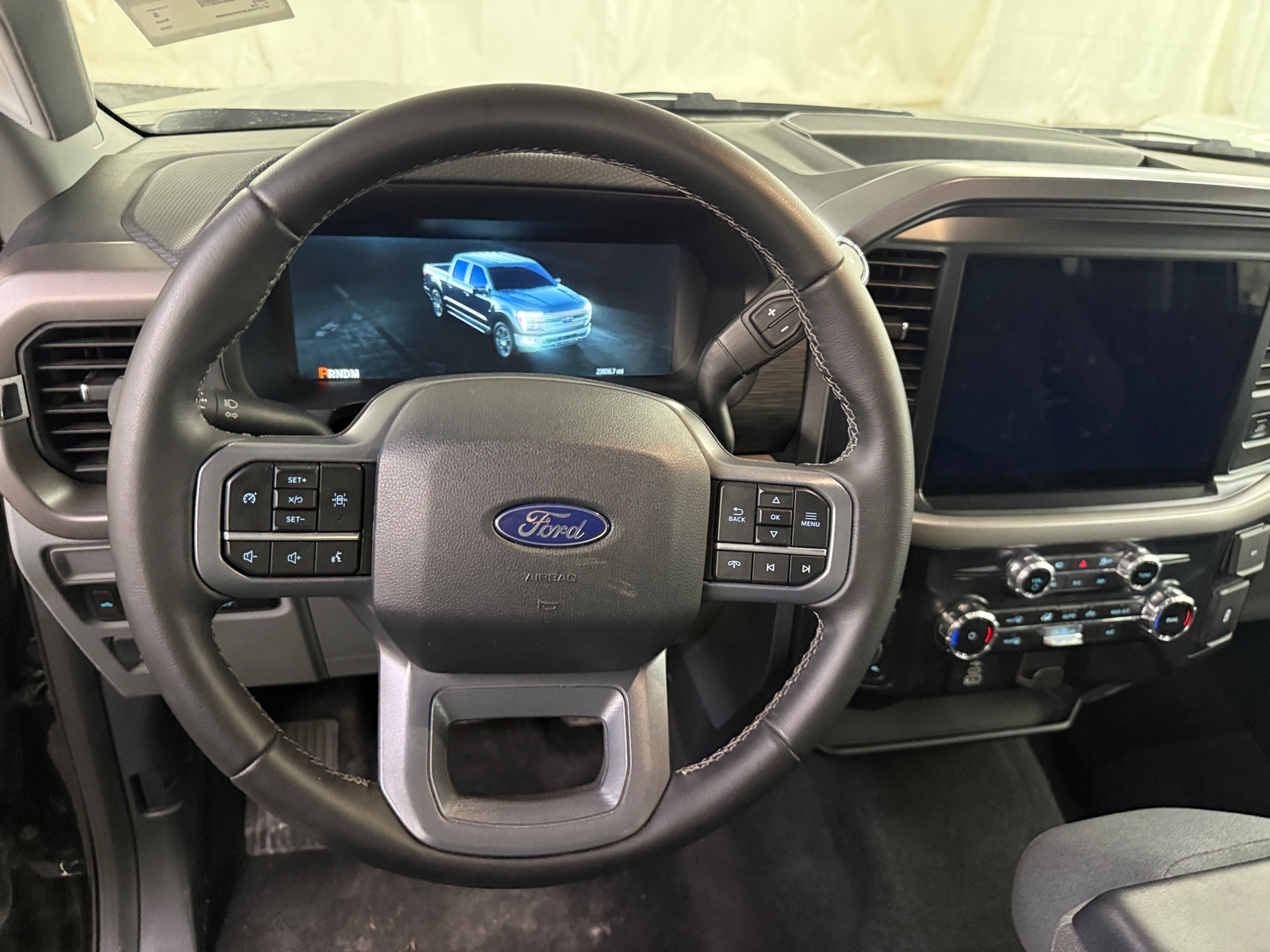 Thumbnail: 2025 Ford Econoline - 5