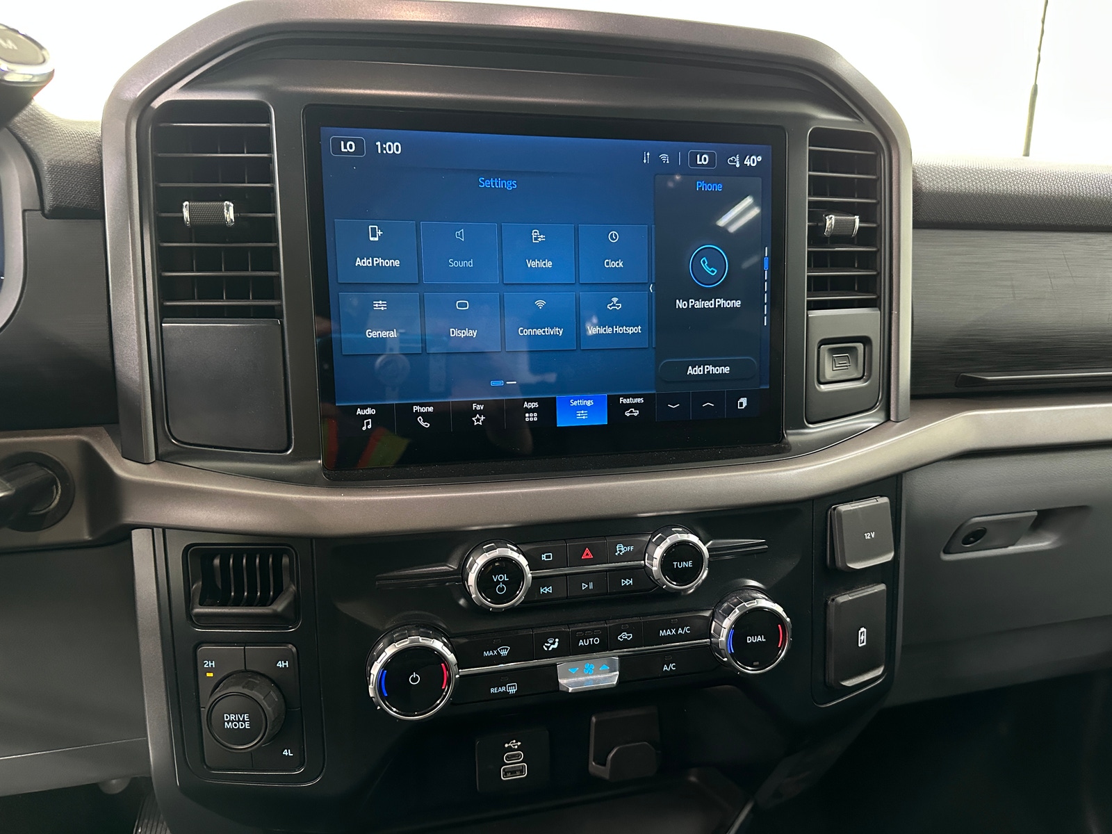 Thumbnail: 2025 Ford Econoline - 4