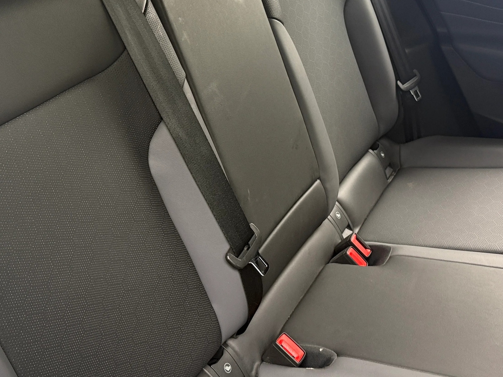 Thumbnail: 2023 Volkswagen ID.4 - 5