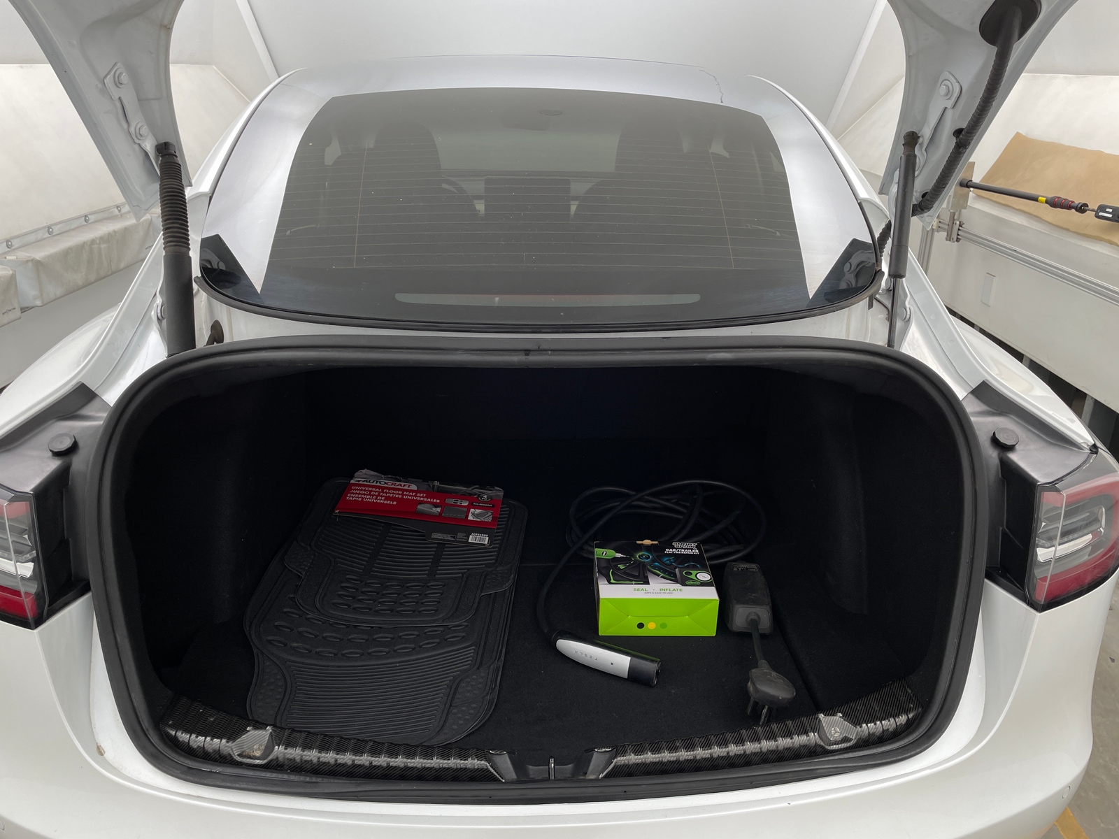 Thumbnail: 2022 Tesla Model 3 - 5