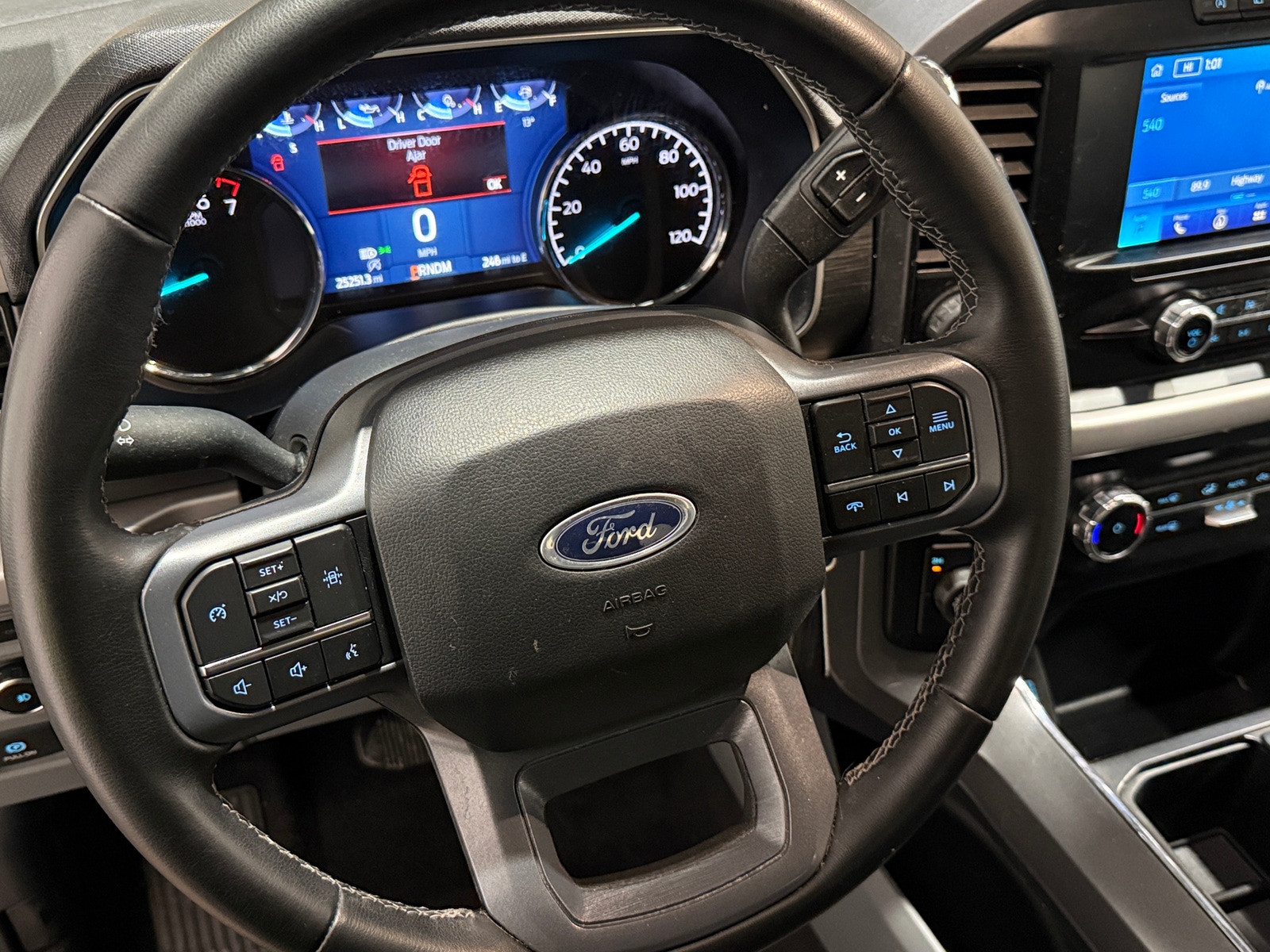 Thumbnail: 2023 Ford Econoline - 5