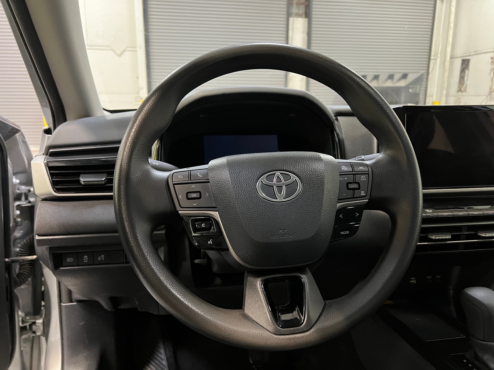 Thumbnail: 2025 Toyota Camry - 5