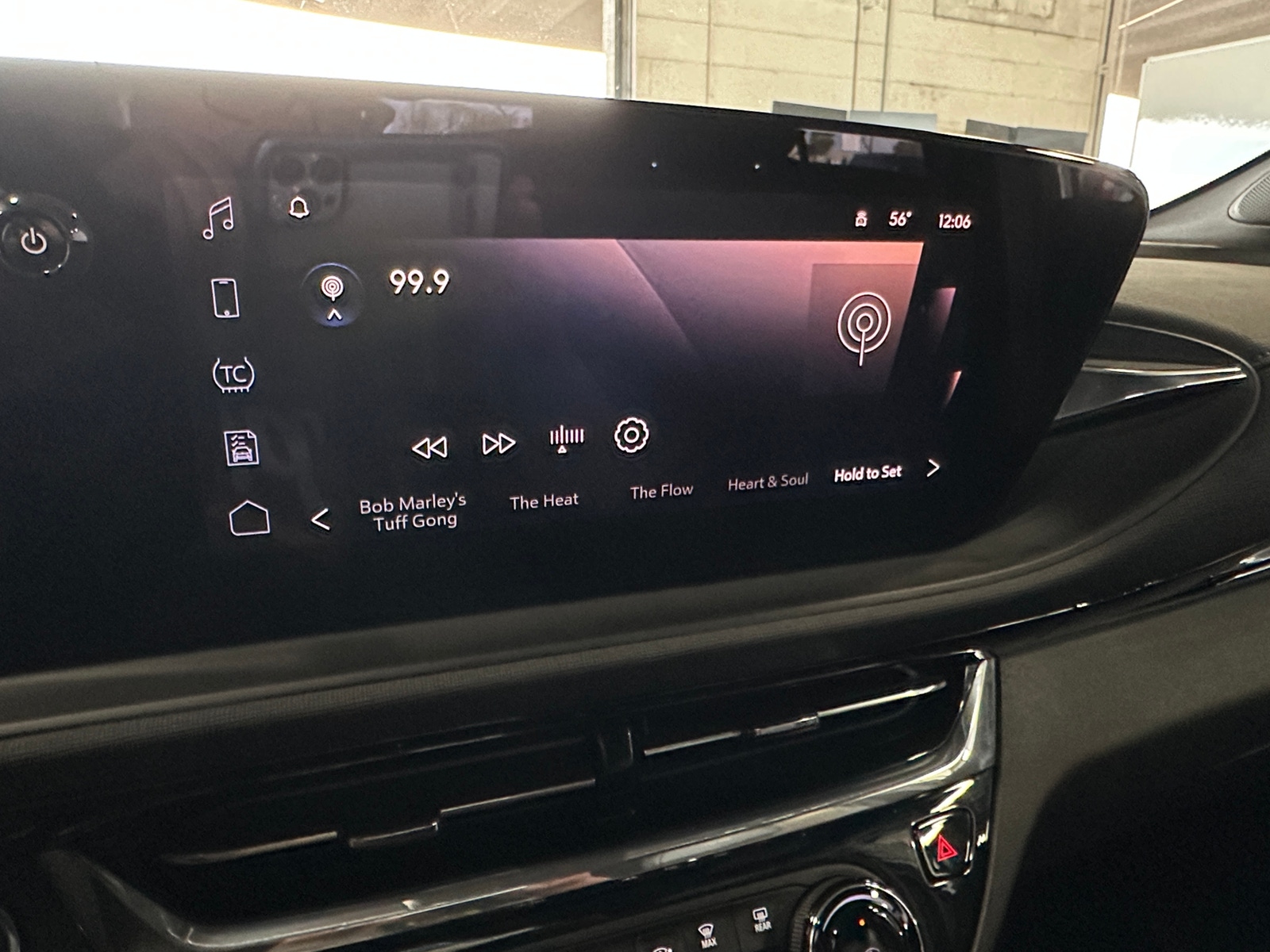 Thumbnail: 2025 Buick Envista - 4