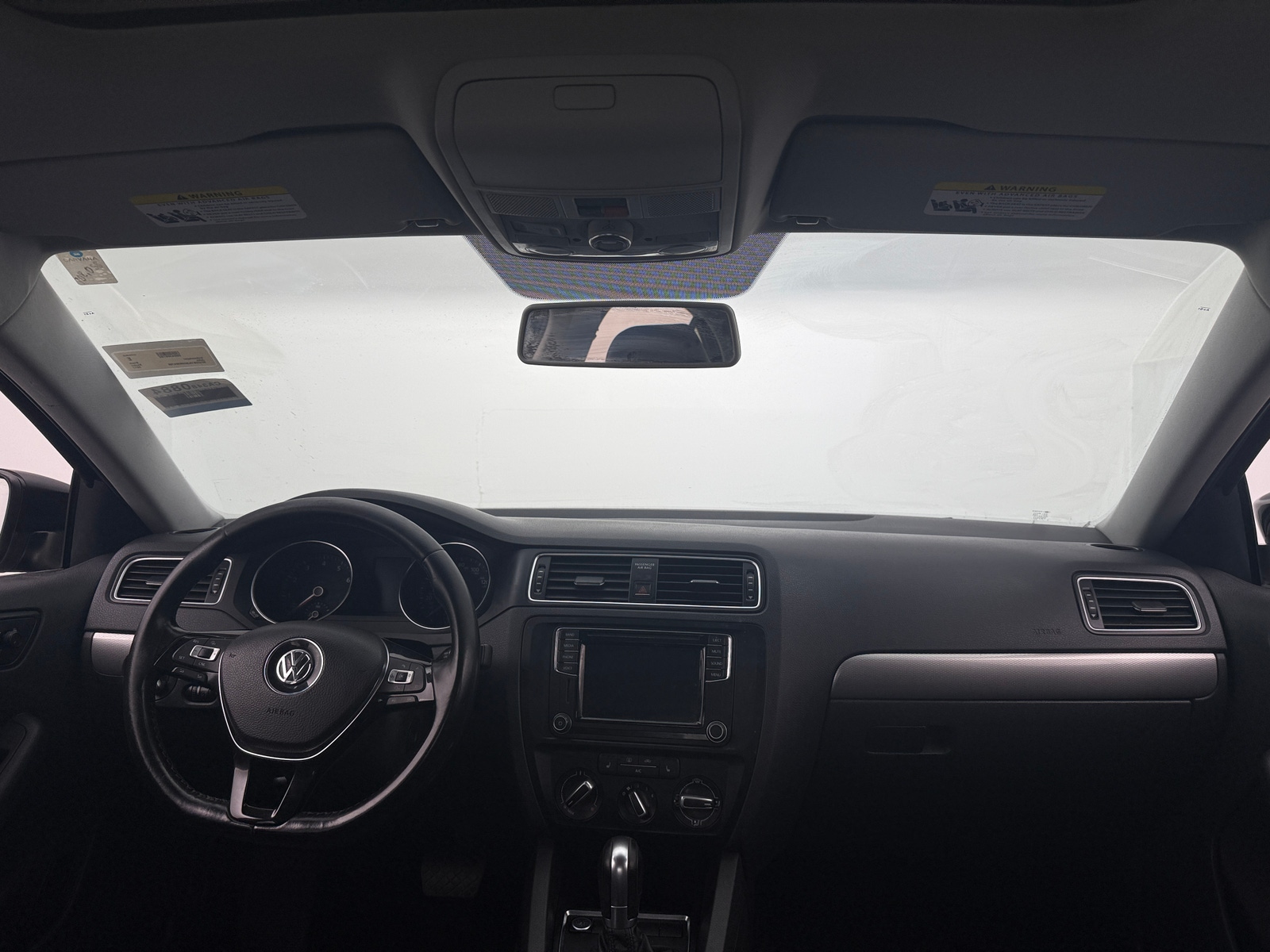 Thumbnail: 2017 Volkswagen Jetta - 2