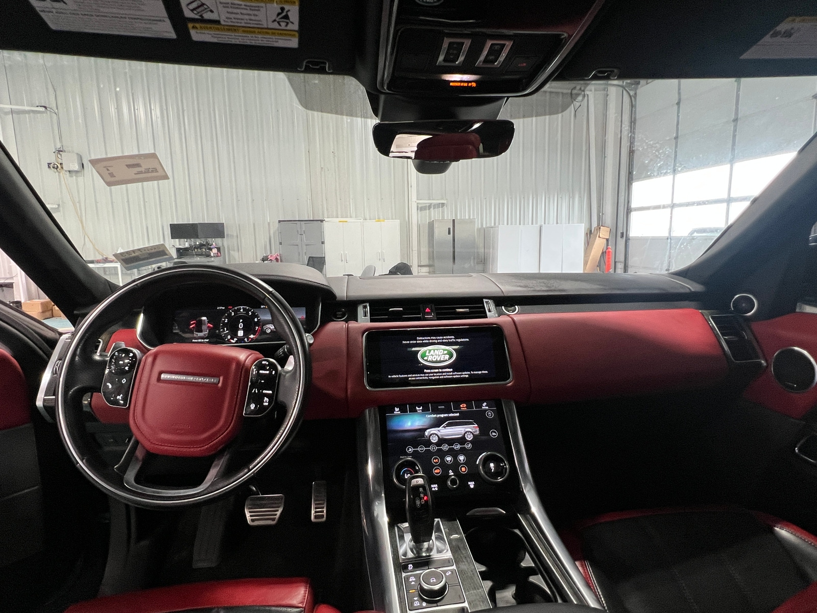 Thumbnail: 2019 Land Rover Range Rover Sport - 2