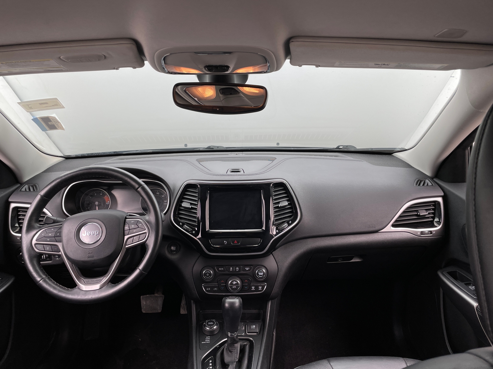 Thumbnail: 2019 Jeep Cherokee - 2