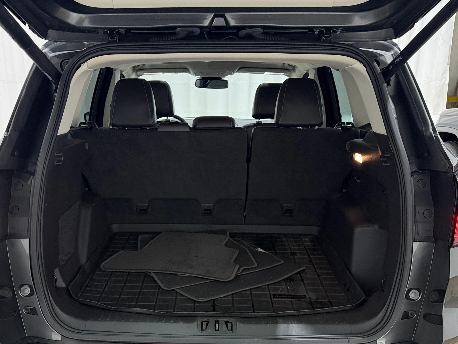 Thumbnail: 2017 Ford Escape - 6