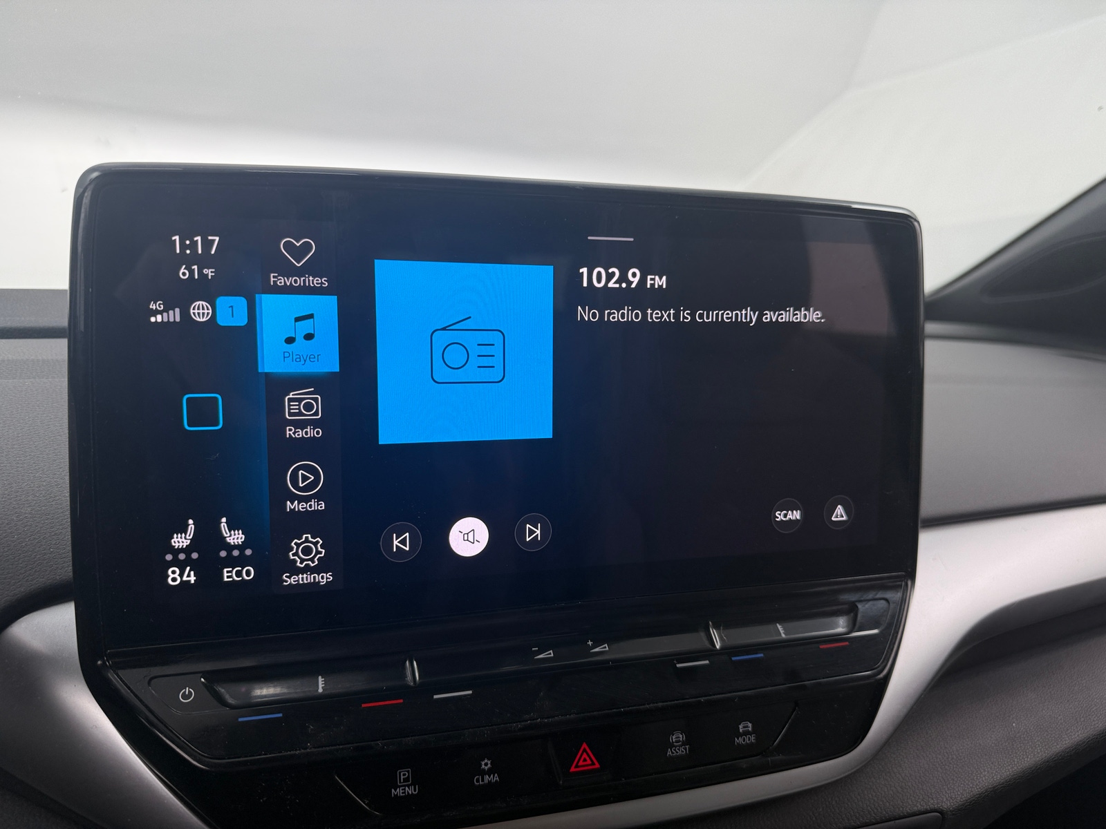 Thumbnail: 2022 Volkswagen ID.4 - 3