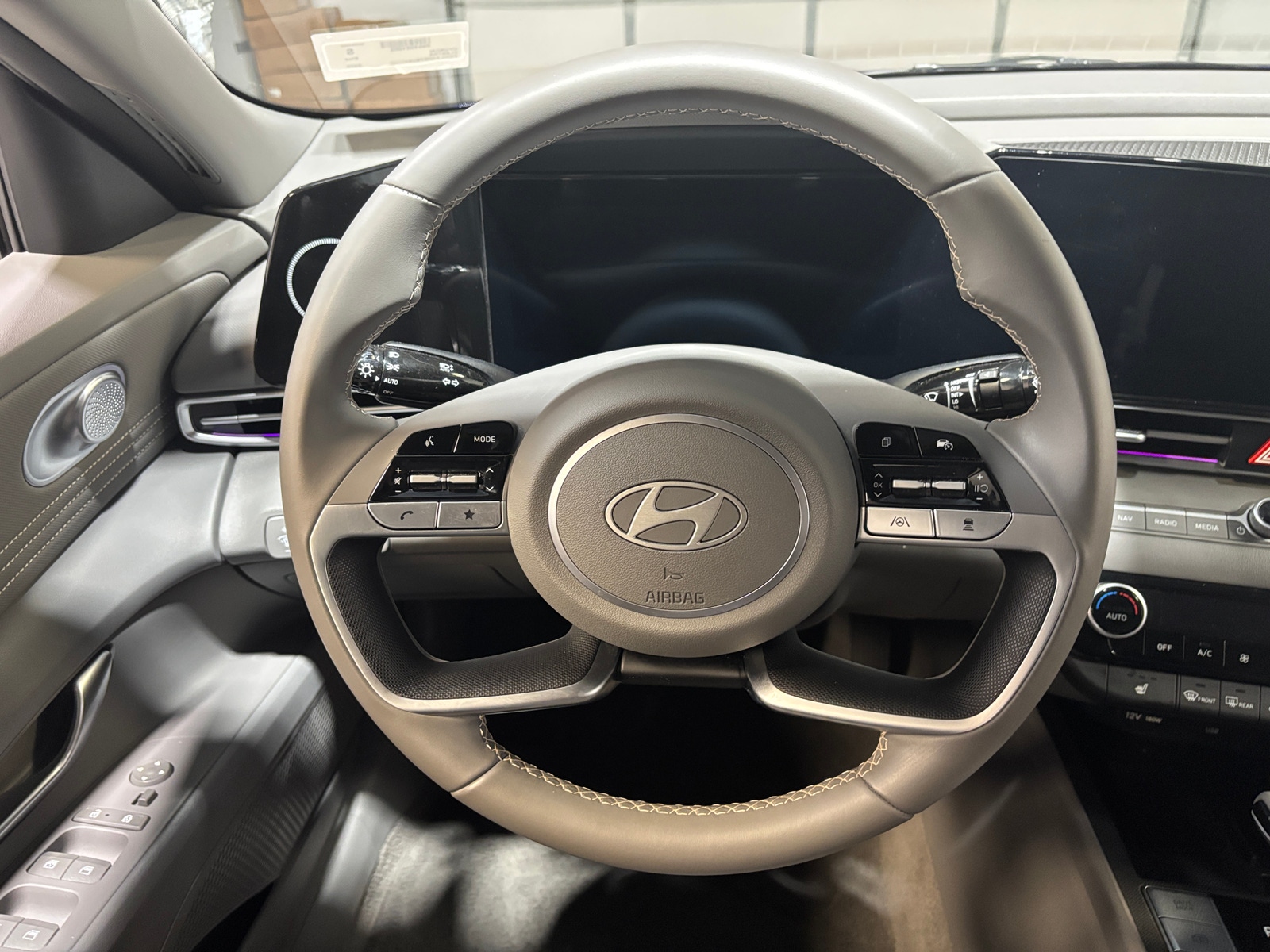 Thumbnail: 2025 Hyundai Elantra - 5