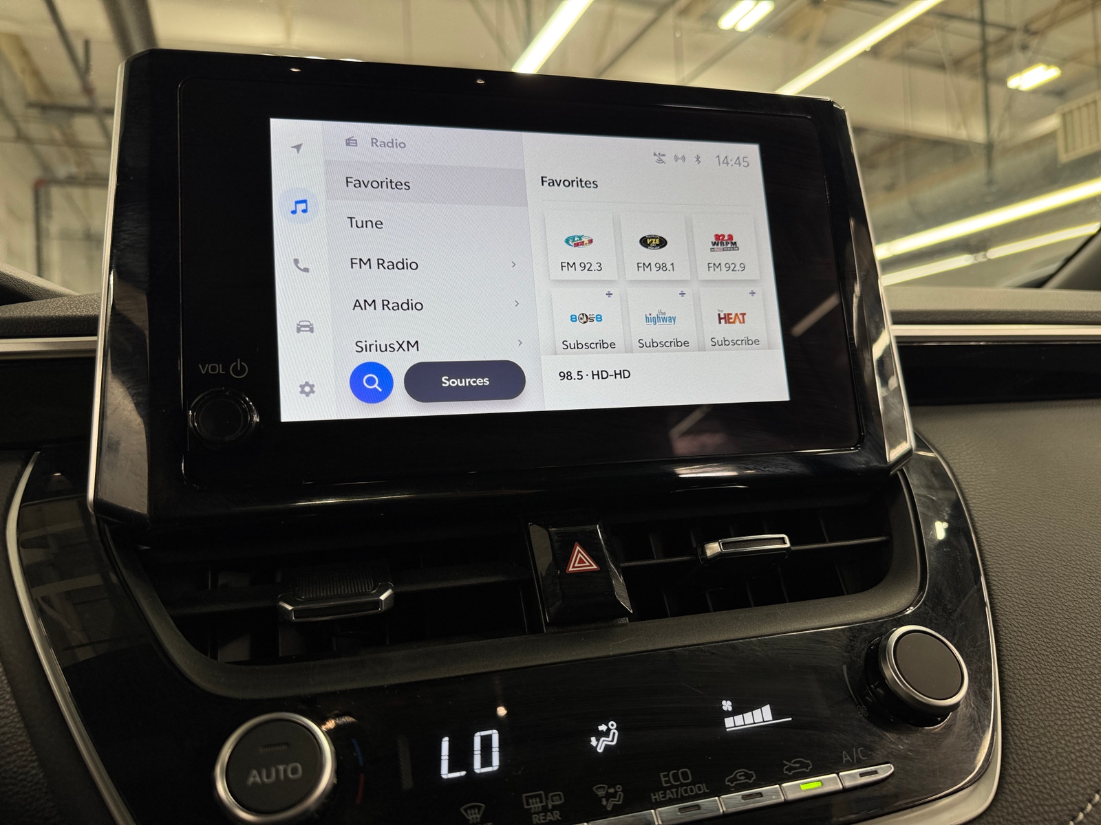 Thumbnail: 2024 Toyota Corolla - 4