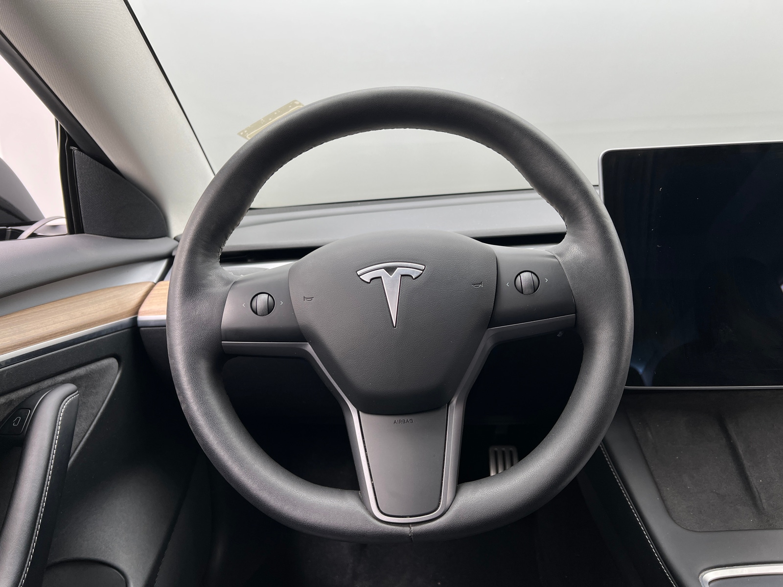 Thumbnail: 2021 Tesla Model 3 - 4