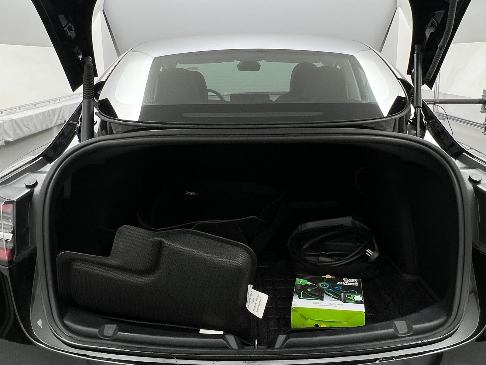 Thumbnail: 2021 Tesla Model 3 - 6