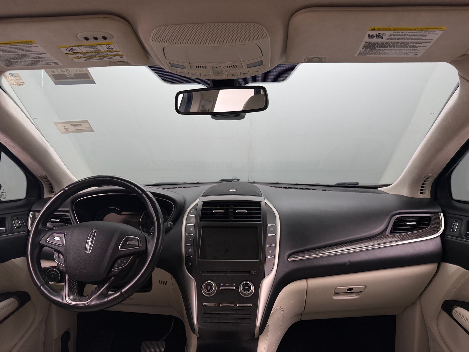 Thumbnail: 2017 Lincoln MKC - 2