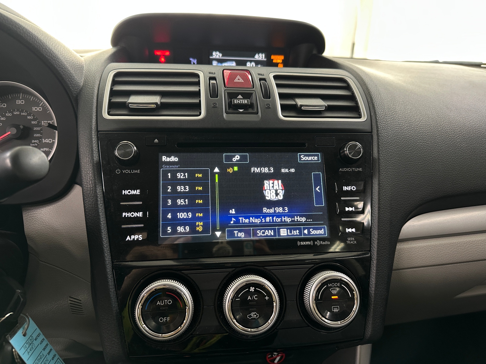 Thumbnail: 2017 Subaru Forester - 4