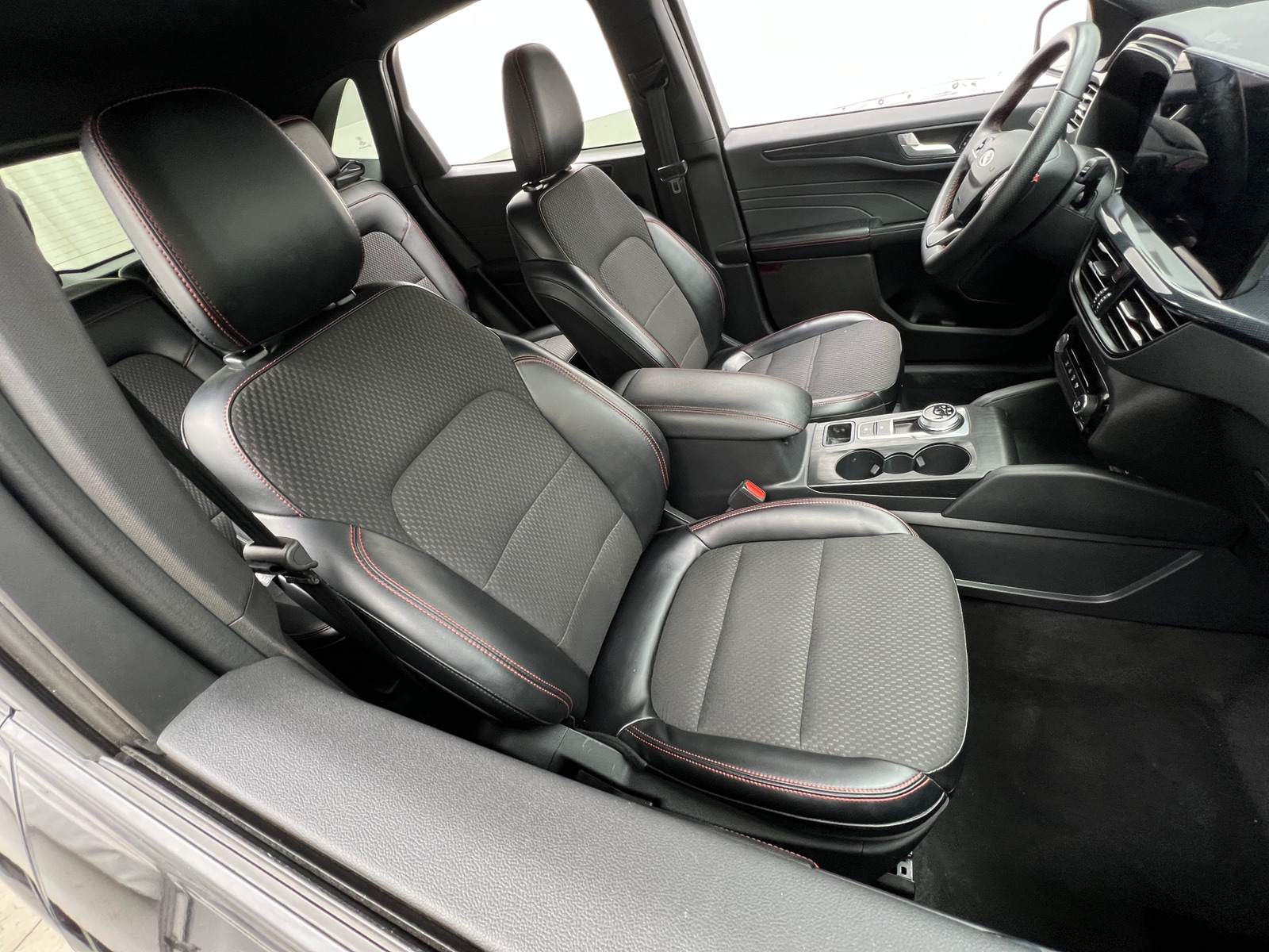 Thumbnail: 2024 Ford Escape - 2