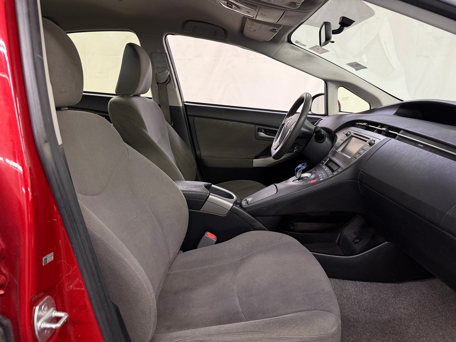 Thumbnail: 2015 Toyota Prius - 2