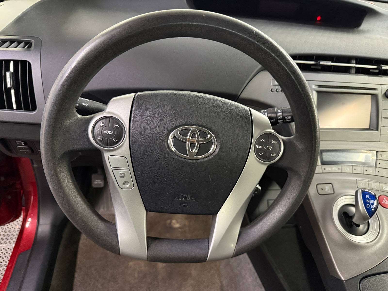 Thumbnail: 2015 Toyota Prius - 5