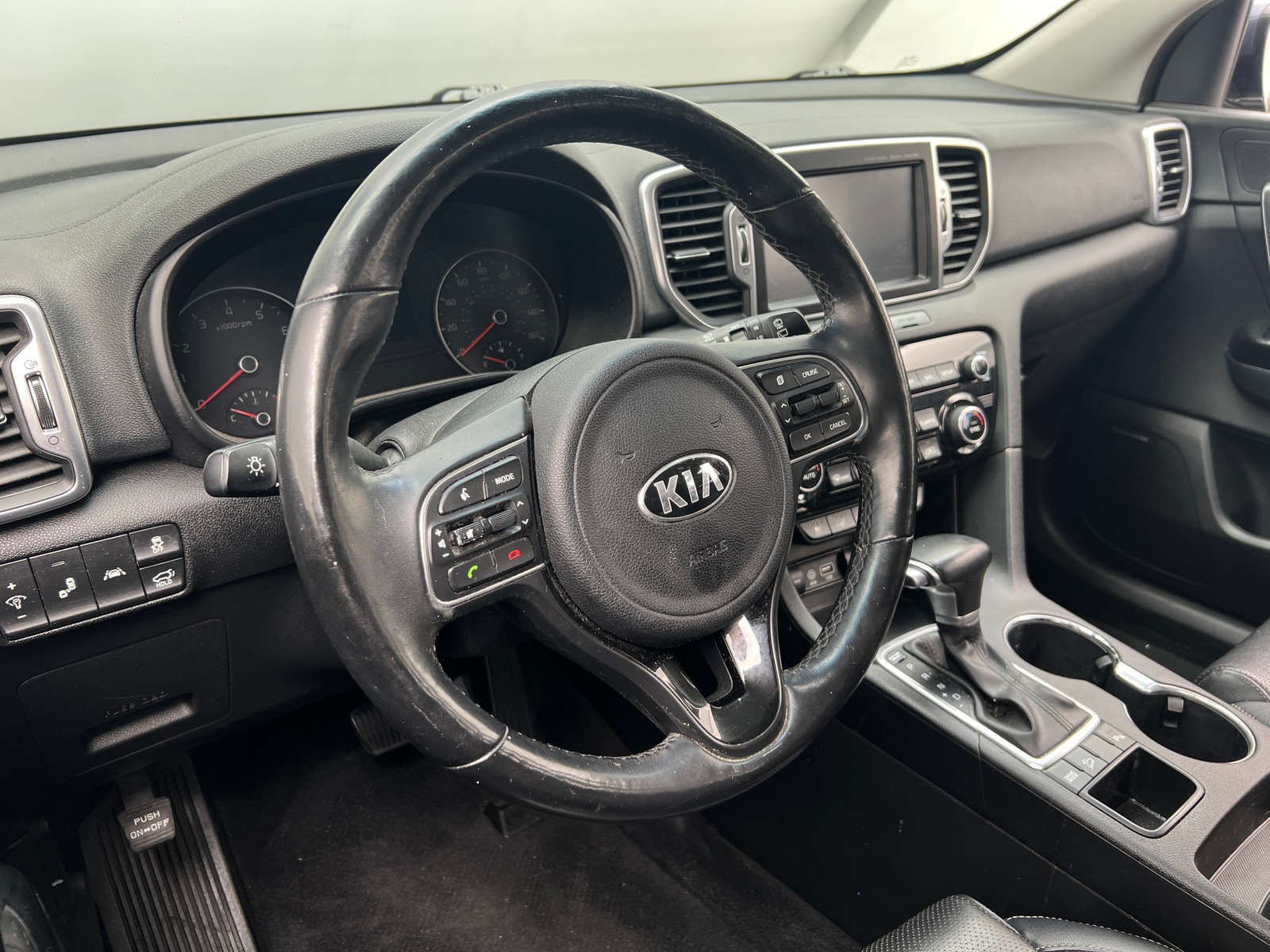 Thumbnail: 2019 Kia Sportage - 4