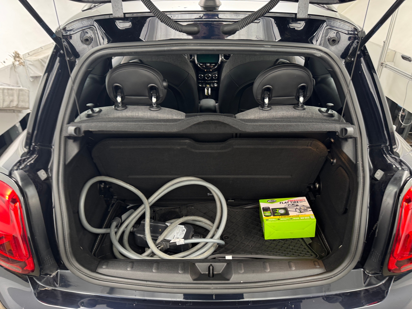 Thumbnail: 2023 MINI Cooper Hardtop - 7