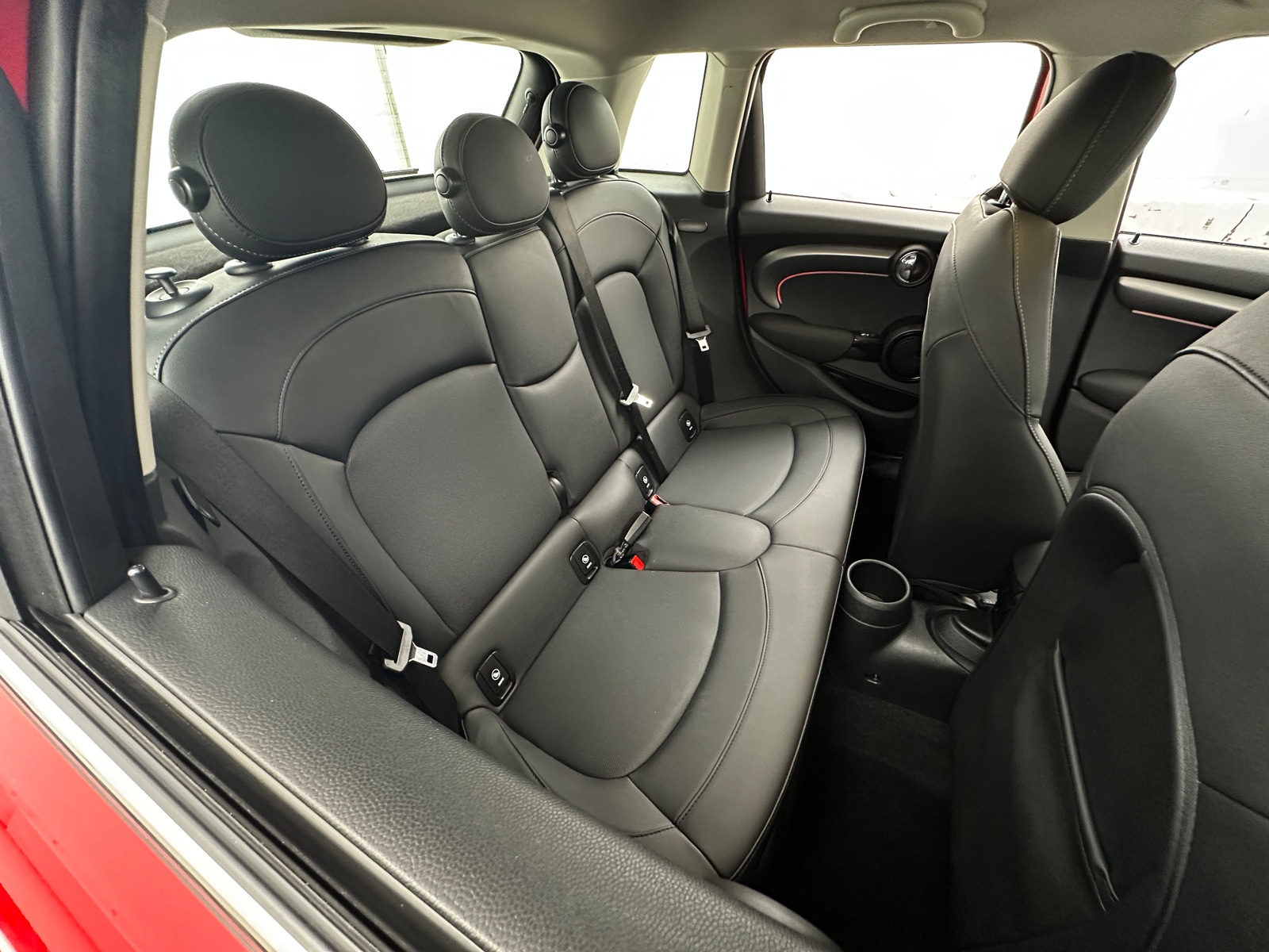 Thumbnail: 2024 MINI Cooper Hardtop - 5