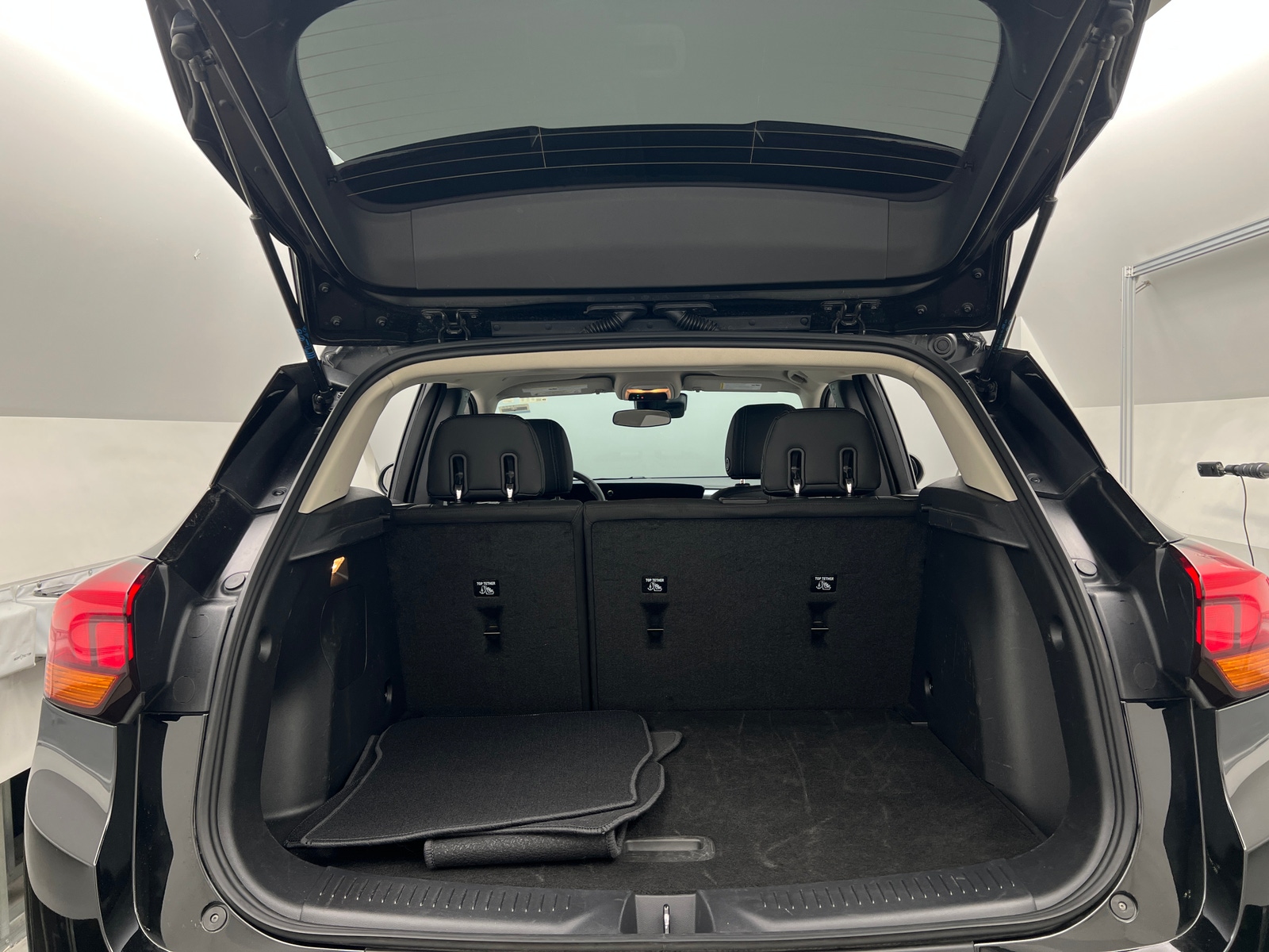 Thumbnail: 2025 Buick Encore GX - 6