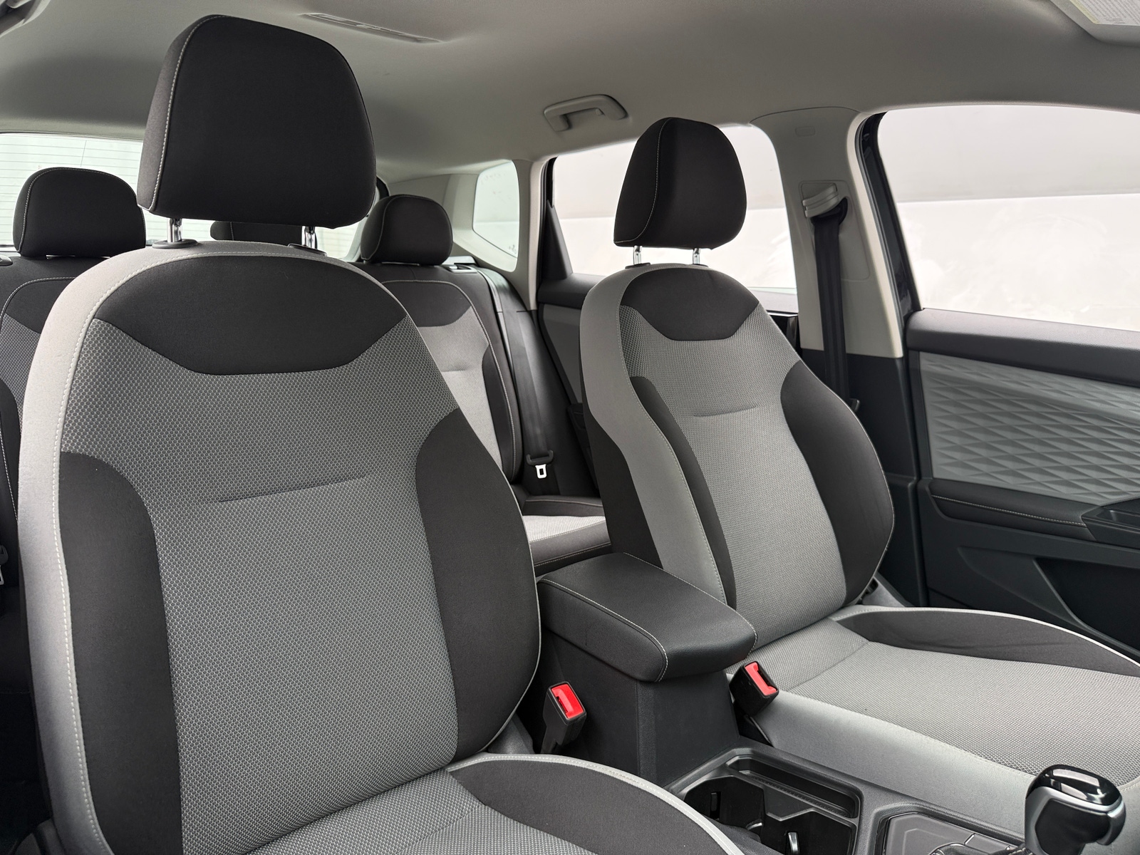 Thumbnail: 2024 Volkswagen Taos - 2