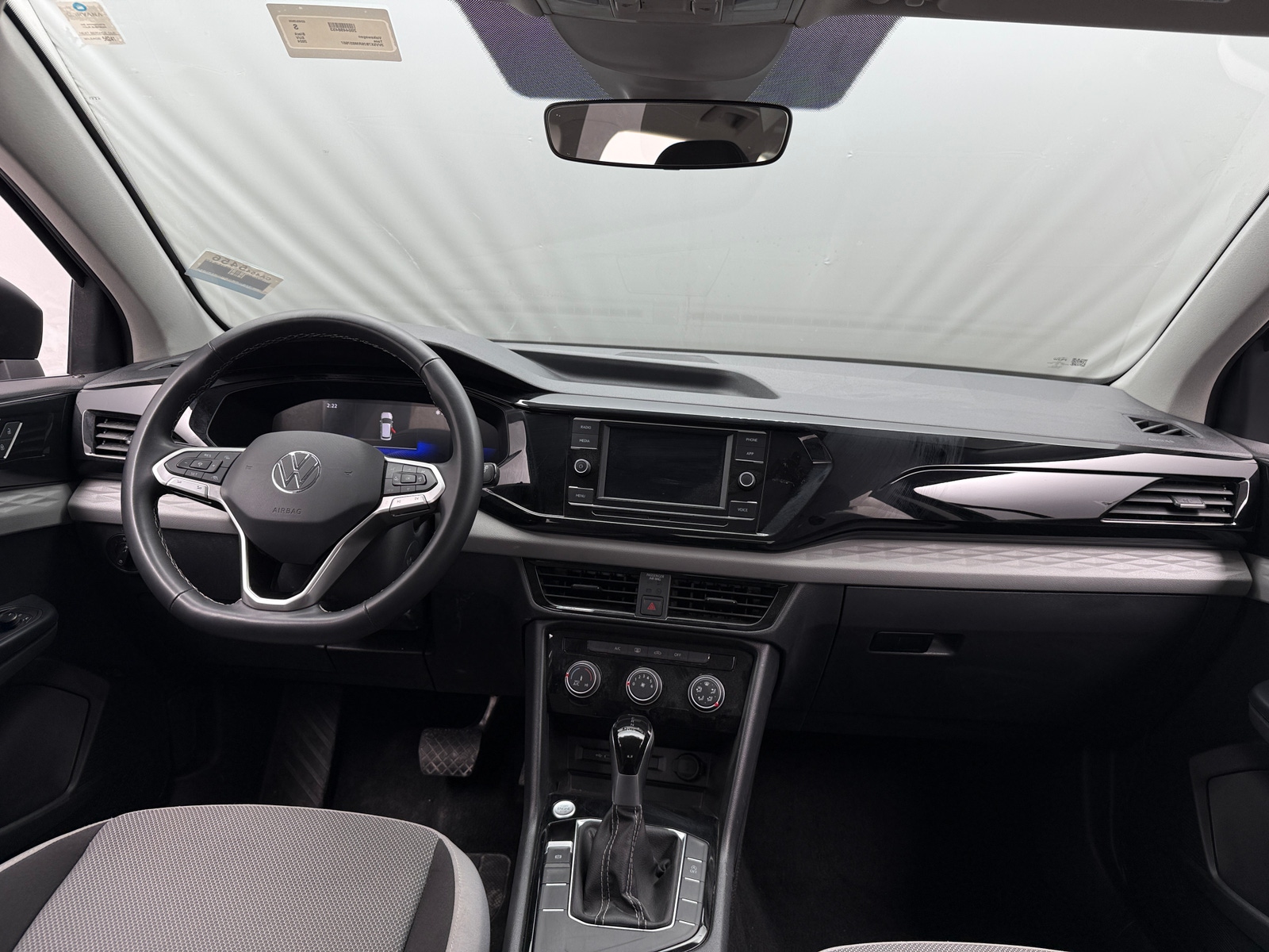 Thumbnail: 2024 Volkswagen Taos - 3