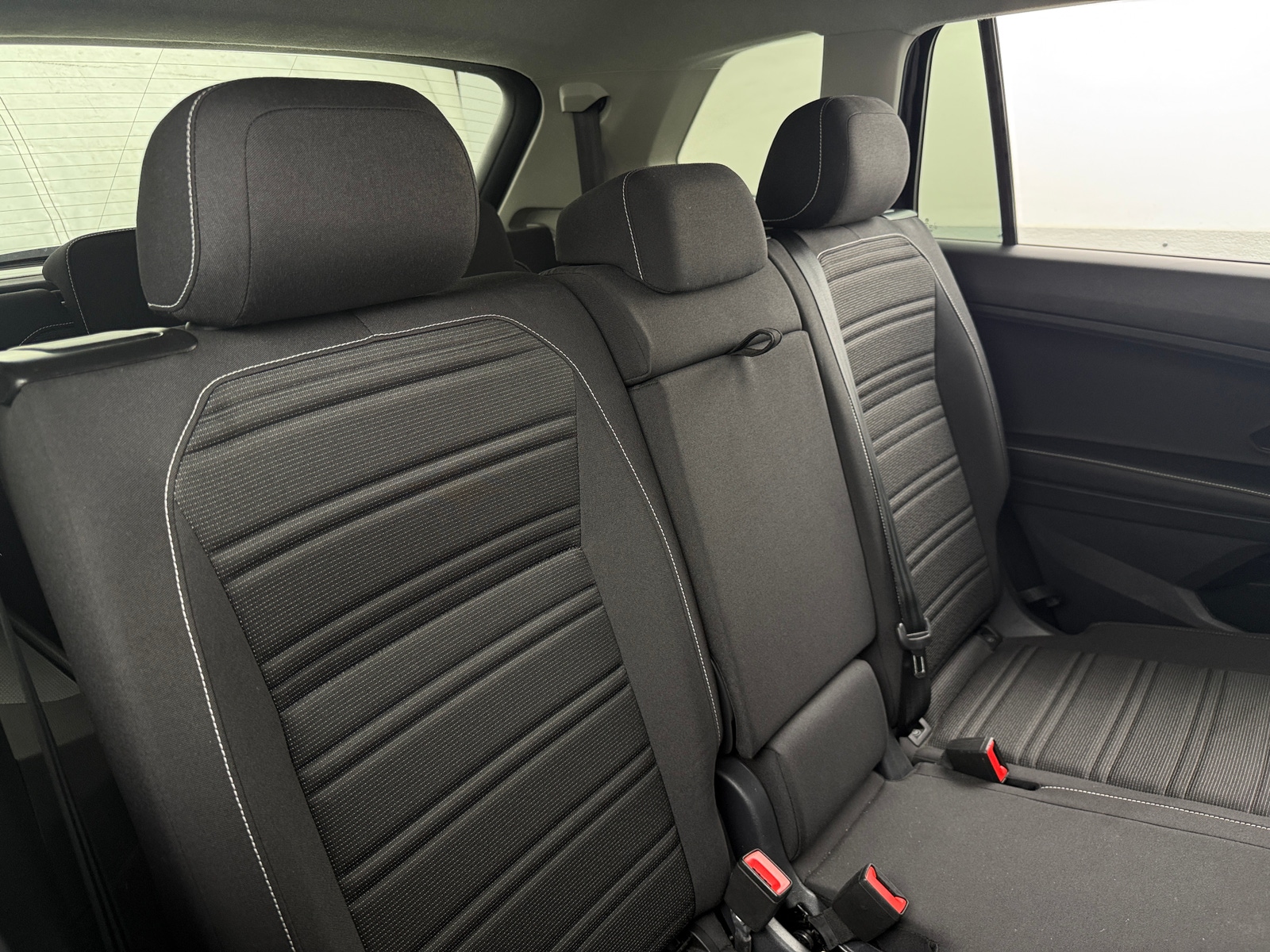 Thumbnail: 2024 Volkswagen Tiguan - 6