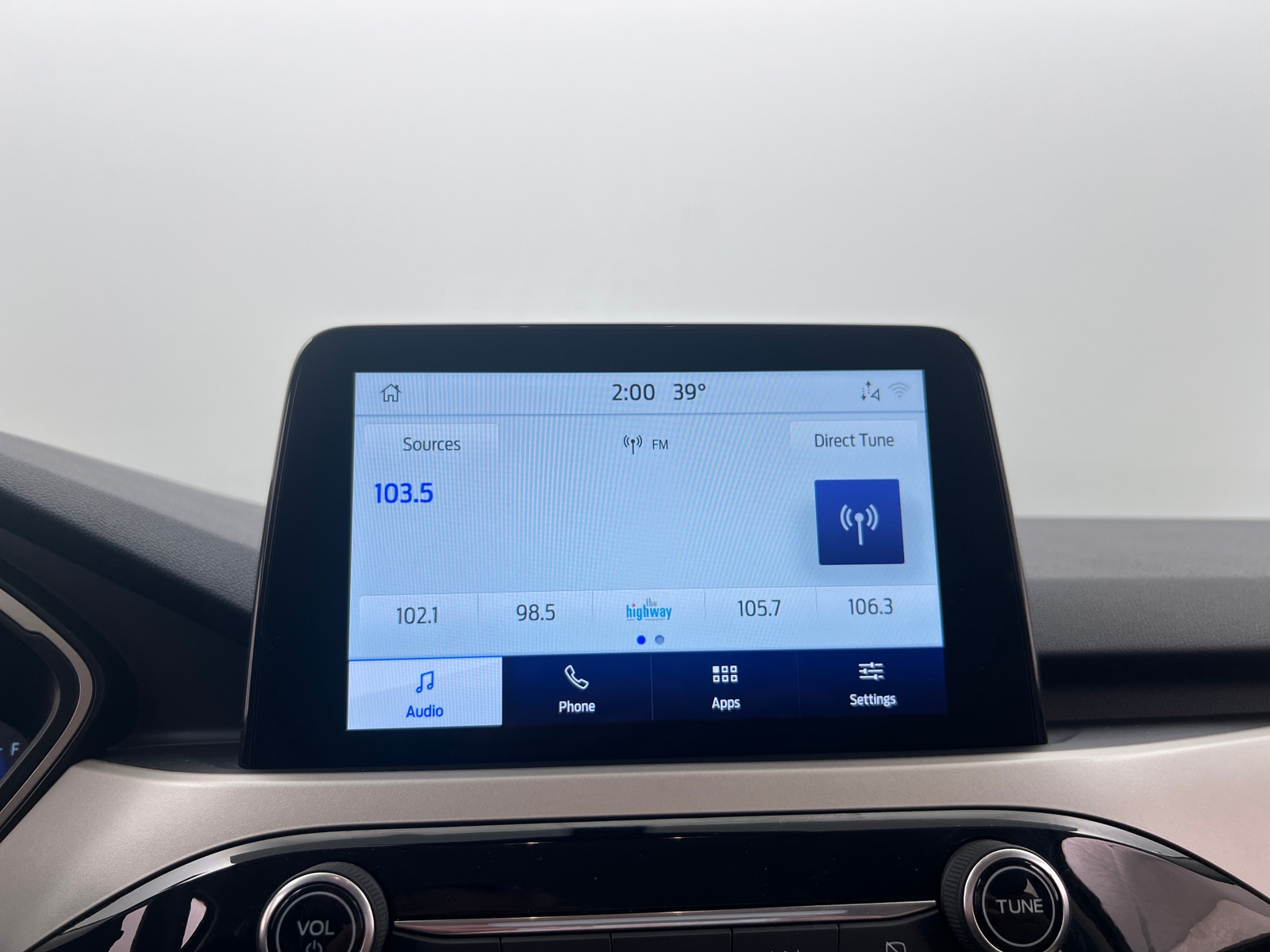 Thumbnail: 2021 Ford Escape - 3