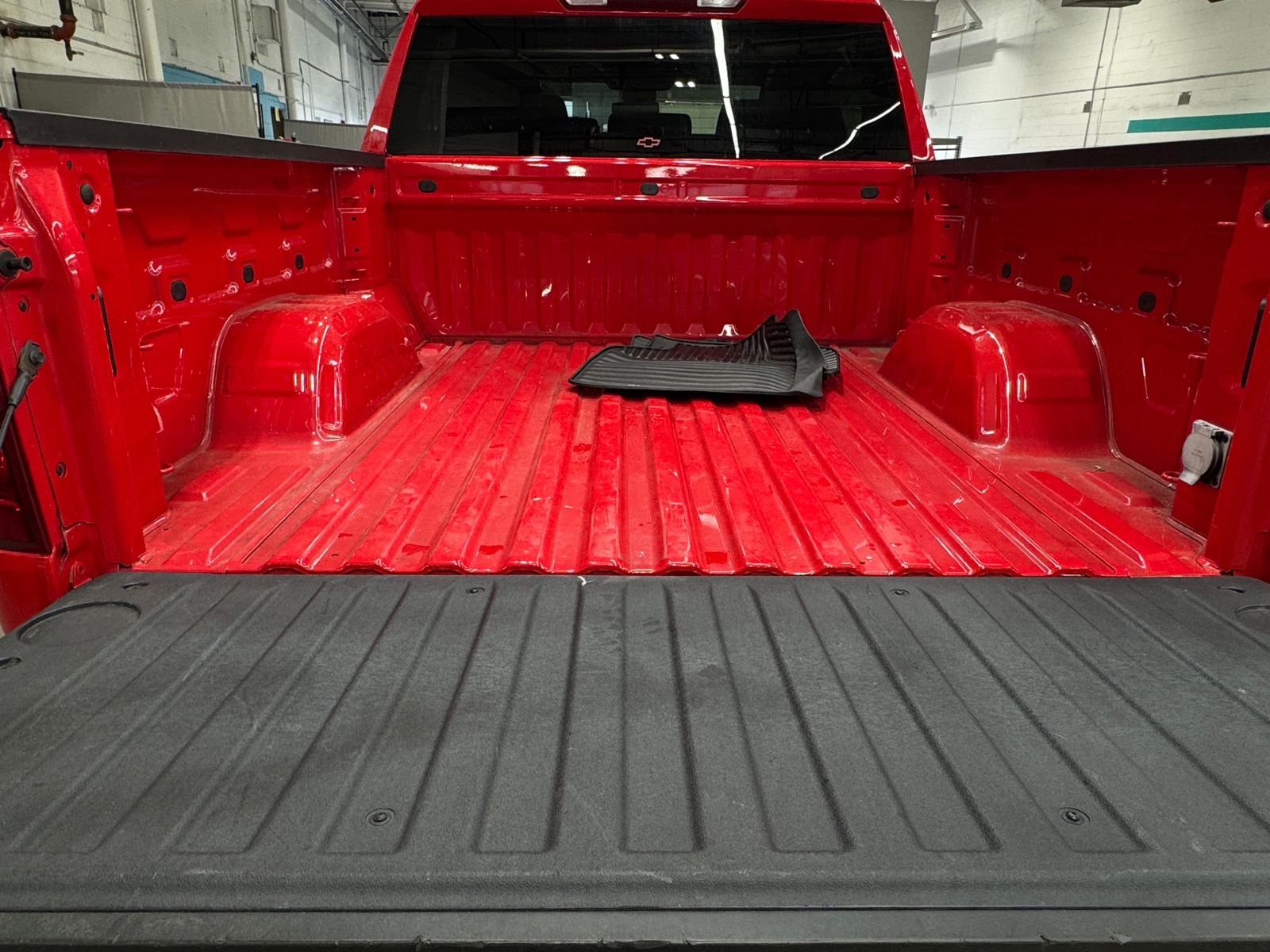 Thumbnail: 2023 Chevrolet Silverado 1500 - 7