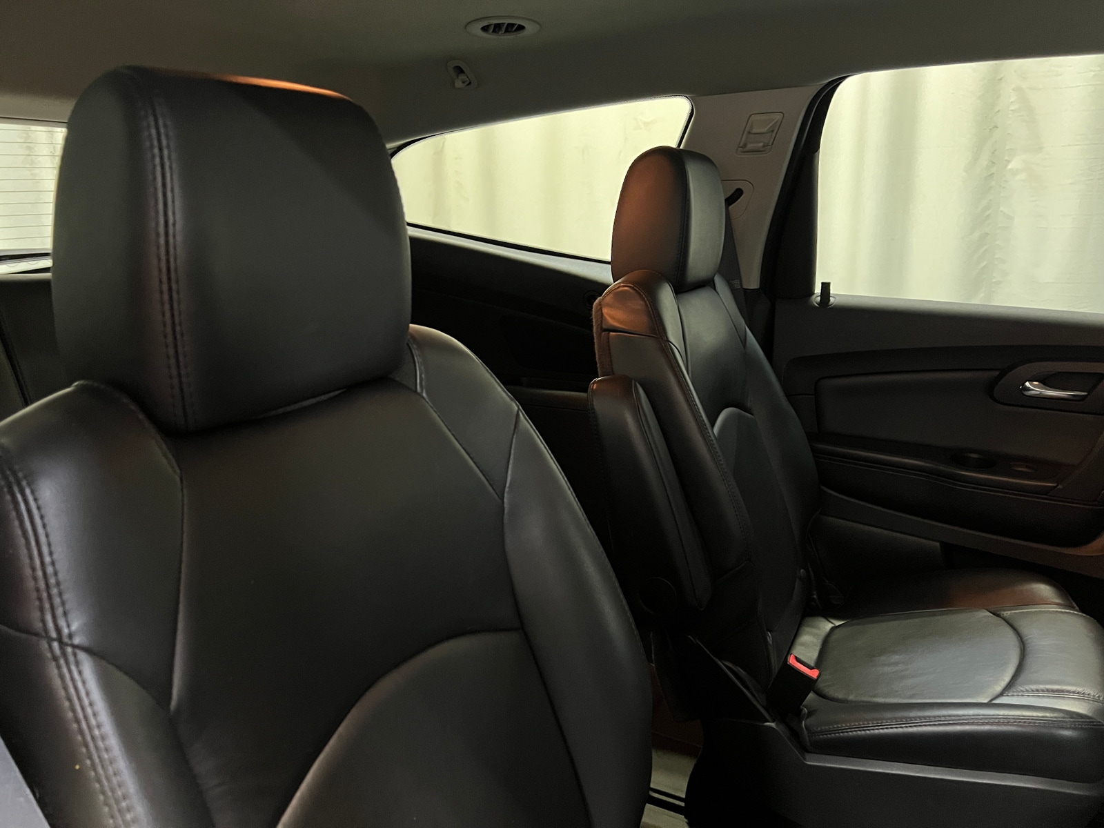 Thumbnail: 2012 Chevrolet Traverse - 6