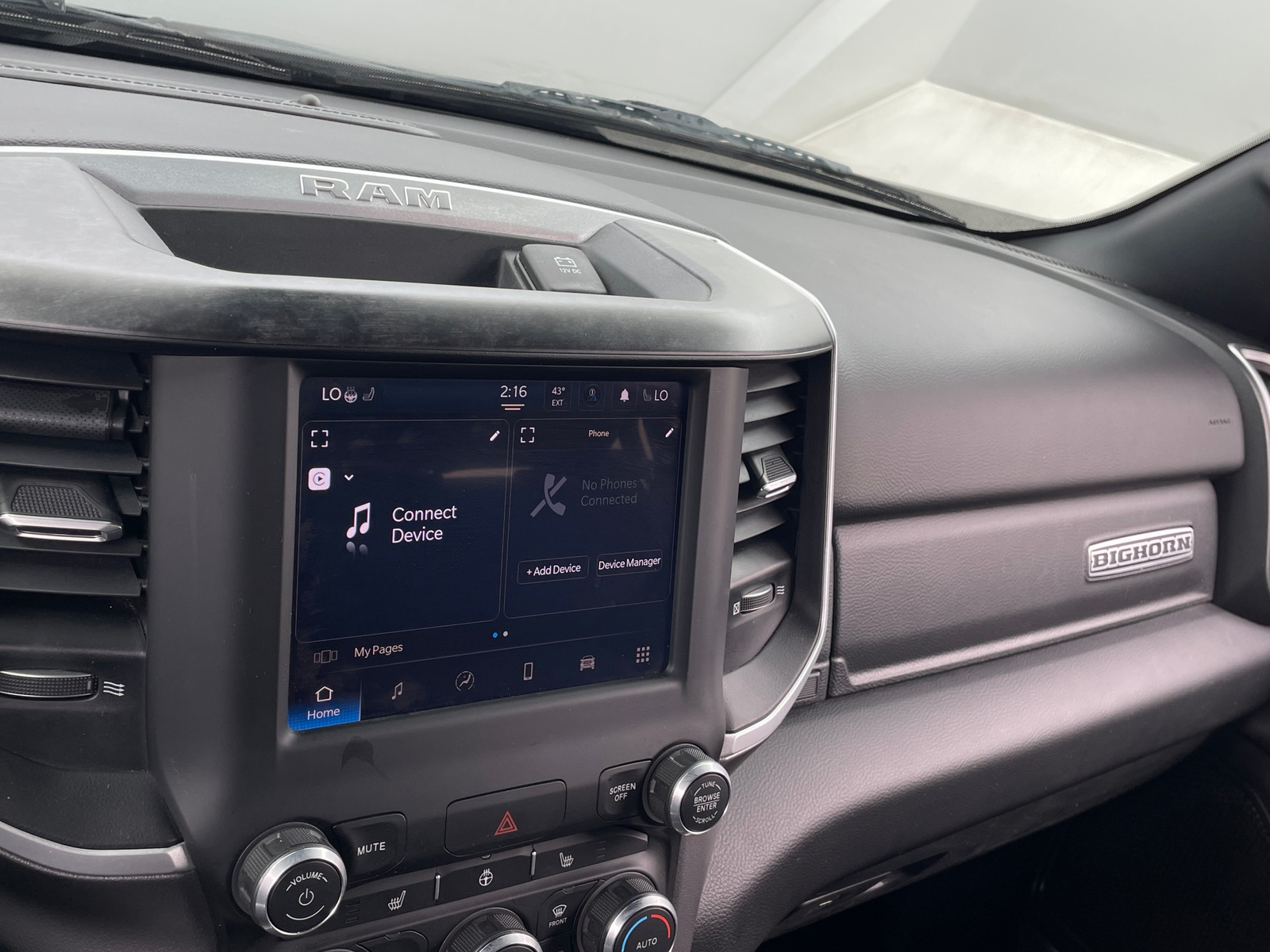 Thumbnail: 2022 RAM 1500 - 4