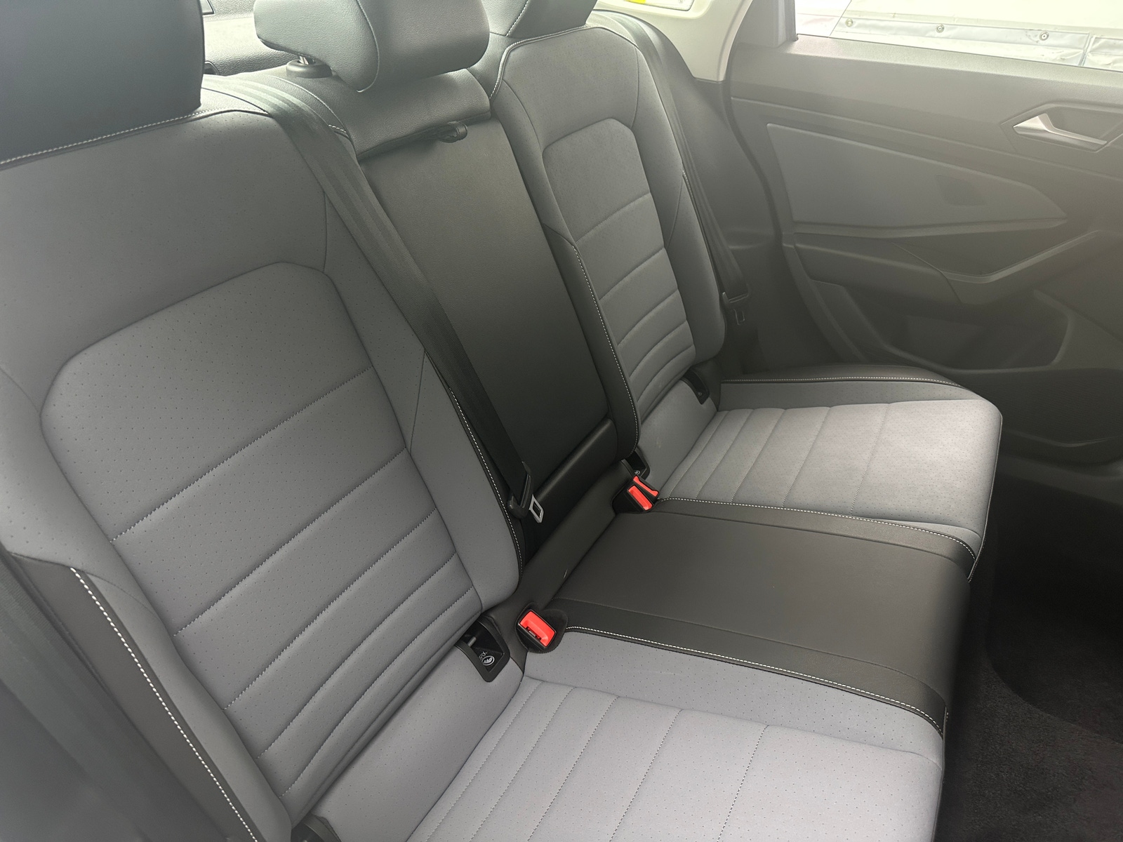 Thumbnail: 2025 Volkswagen Jetta - 5