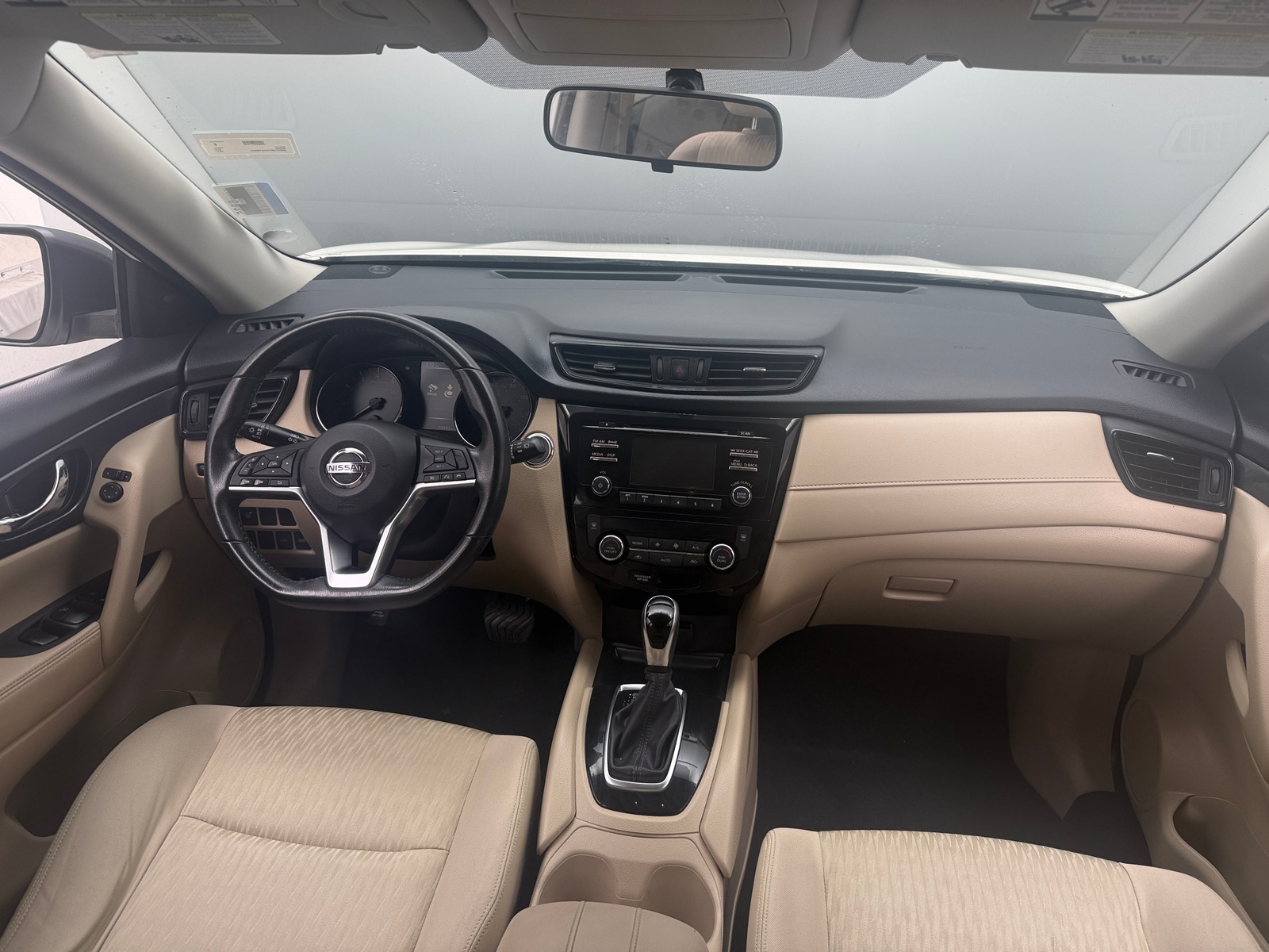 Thumbnail: 2017 Nissan Rogue - 3