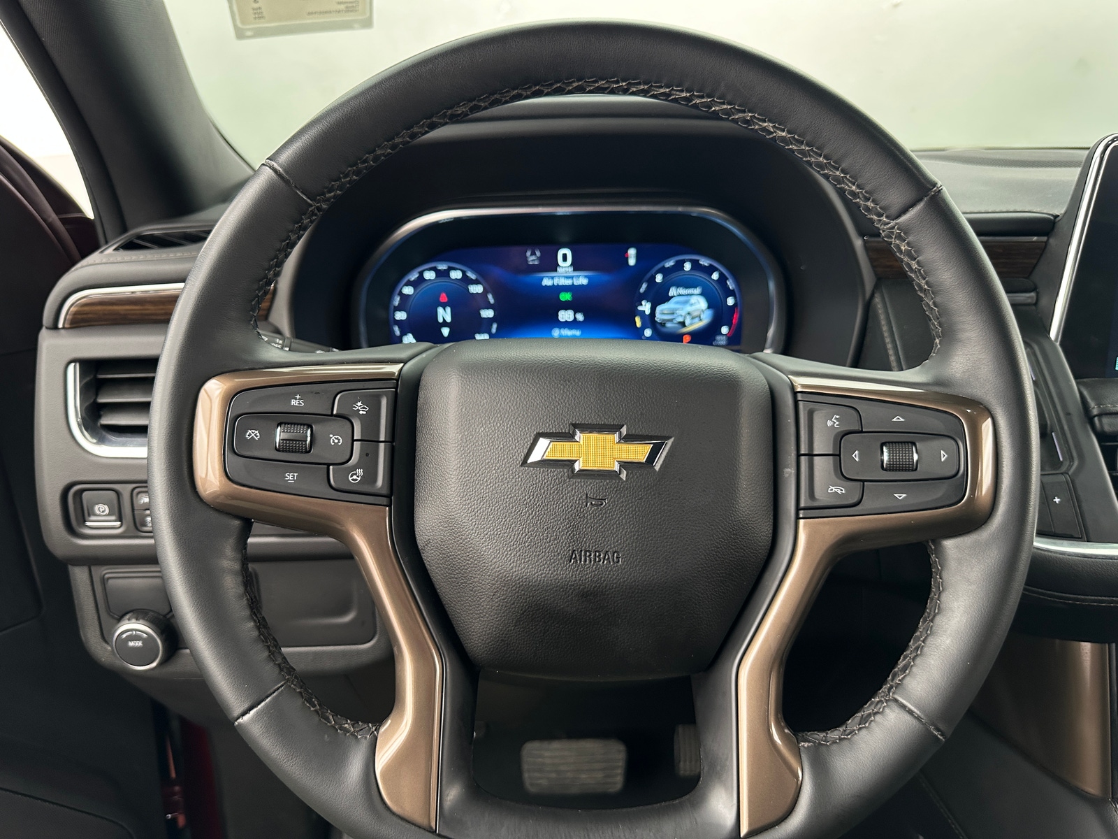 Thumbnail: 2024 Chevrolet Tahoe - 4