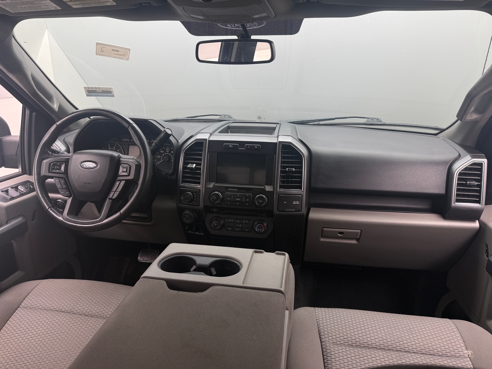 Thumbnail: 2018 Ford Econoline - 3