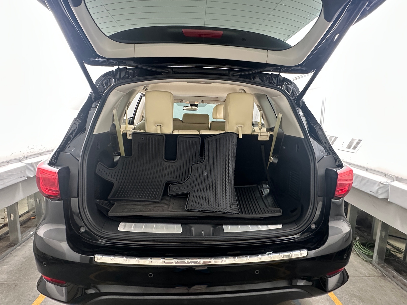 Thumbnail: 2018 INFINITI QX60 - 6