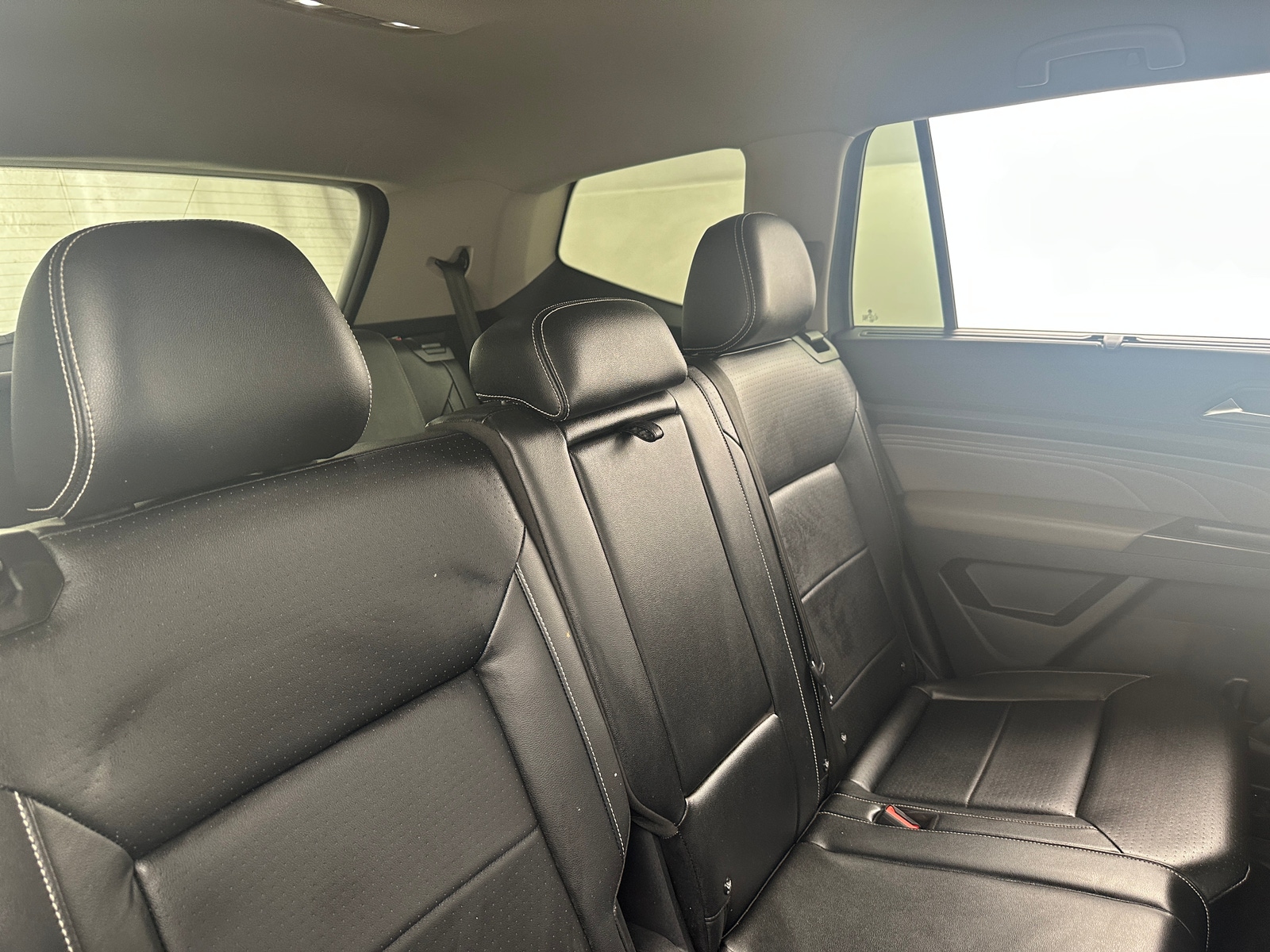 Thumbnail: 2022 Volkswagen Atlas - 5