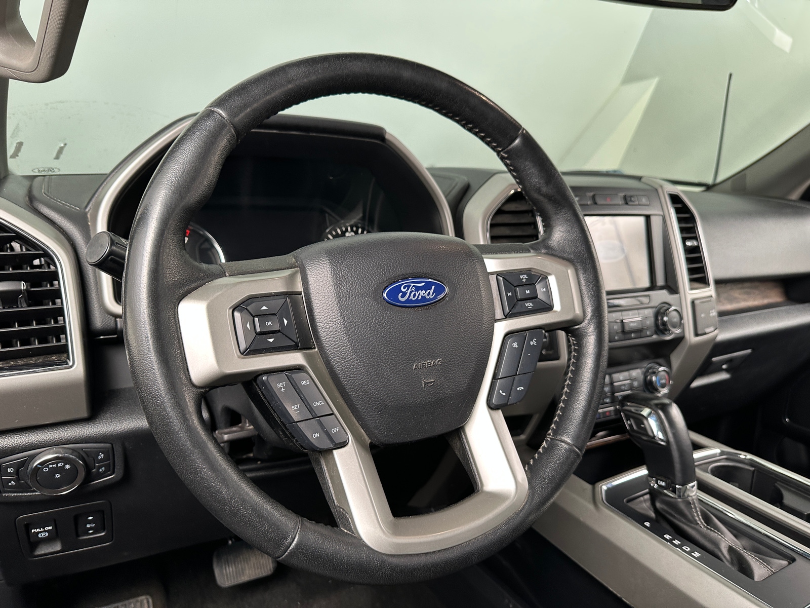 Thumbnail: 2020 Ford Econoline - 4